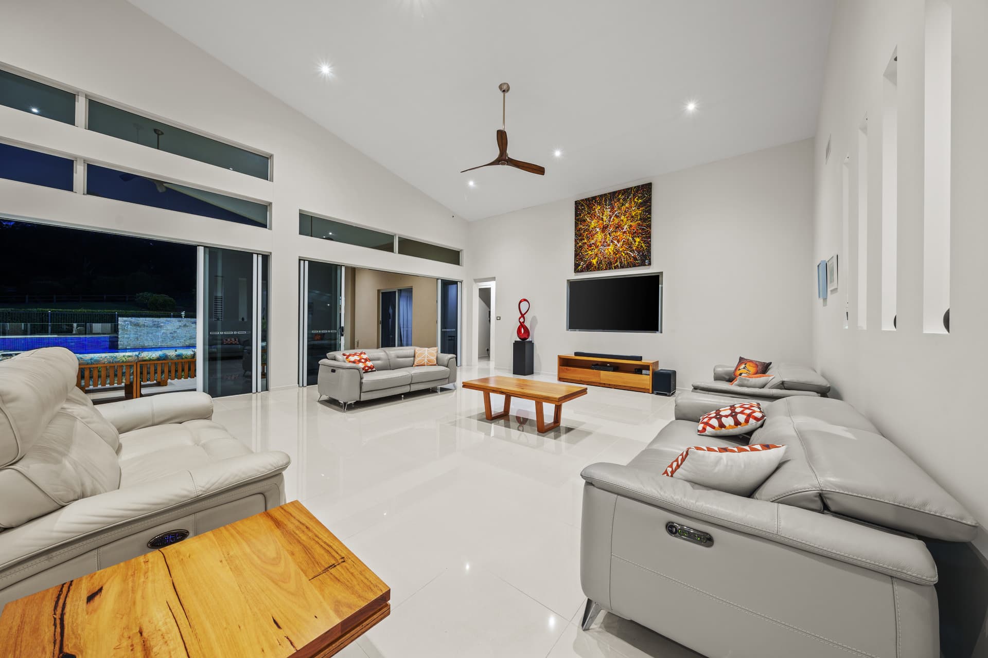 27 Montego Hills Drive, Kingsholme, QLD, 4208, Kingsholme - Thumbnail 8