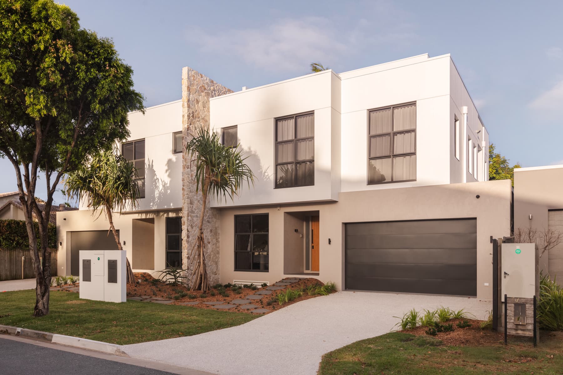 2/27 Avanti Street, Mermaid Waters, QLD, 4218, Mermaid Waters - Image 1