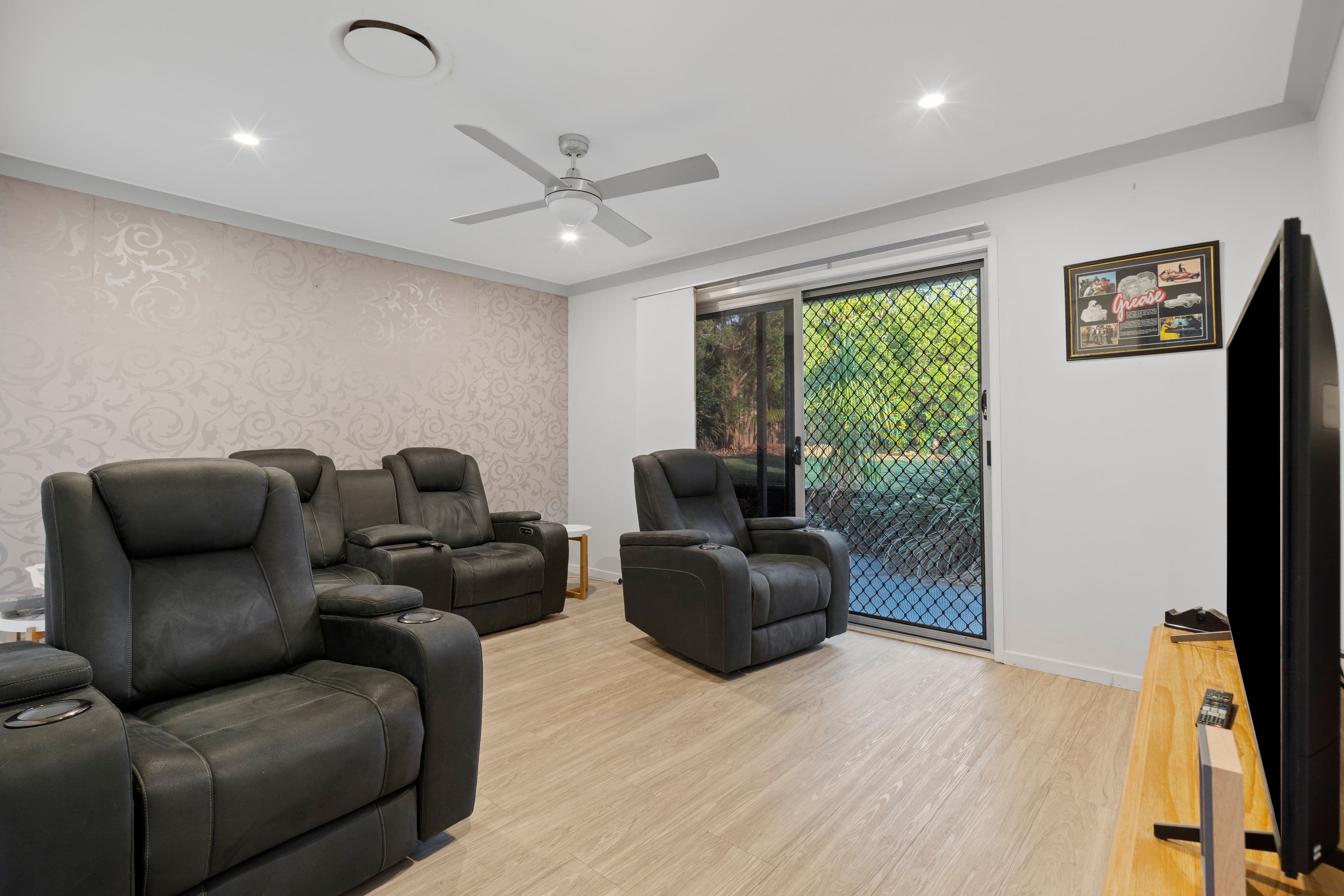 18 Willowood Place, Fernvale QLD 4306, Fernvale - Thumbnail 8