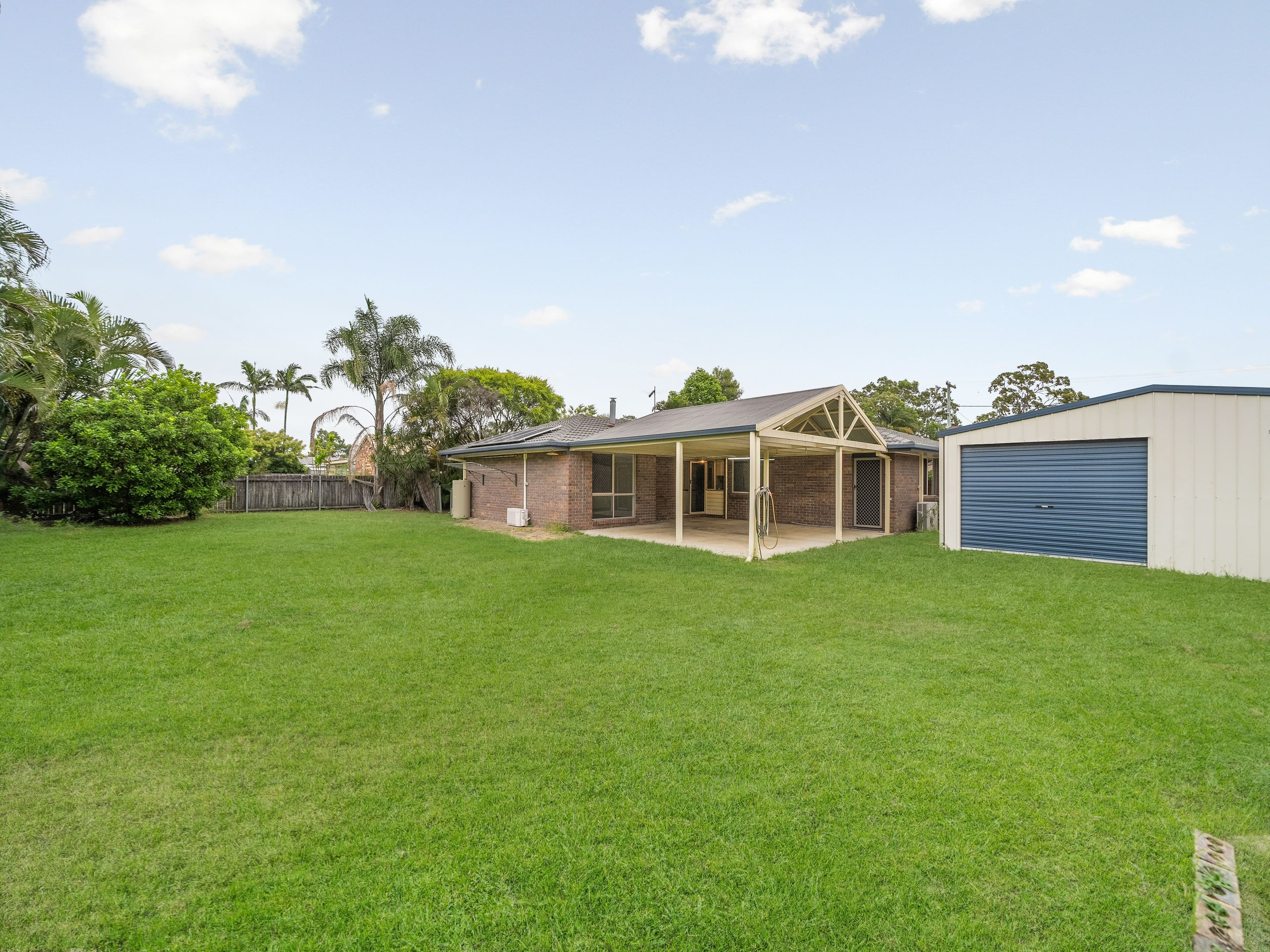15 Farrer Court, Morayfield - Thumbnail 2