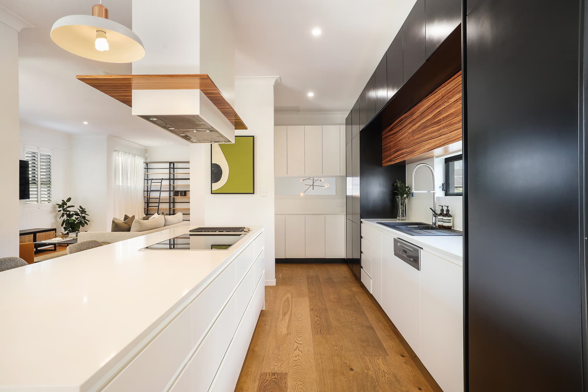 3 / 117 Clarendon Street, Cranbourne VIC 3977, Mermaid Beach - Thumbnail 2