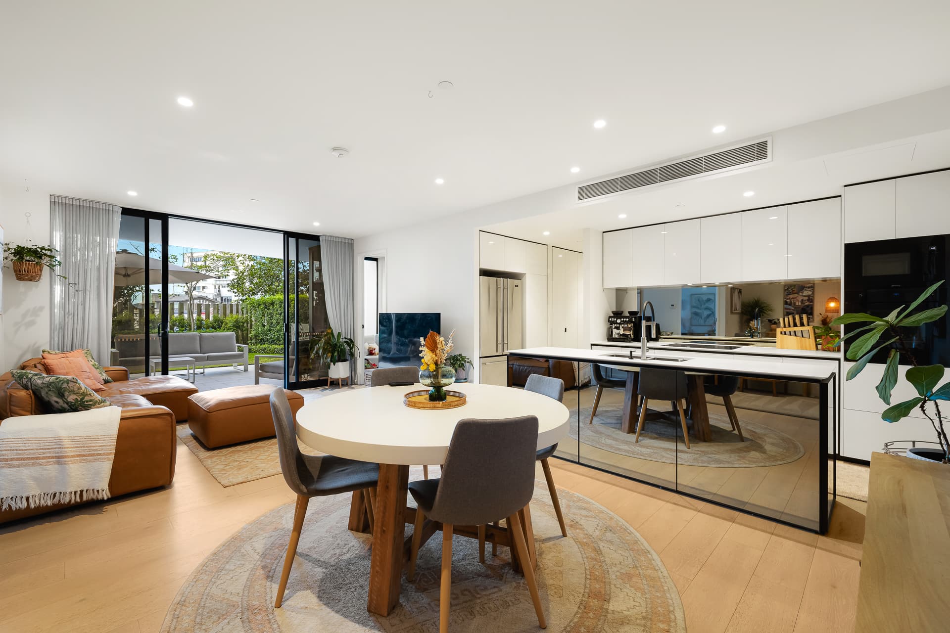 2102/1328 Gold Coast Highway, Palm Beach, QLD, 4221, Palm Beach - Thumbnail 5