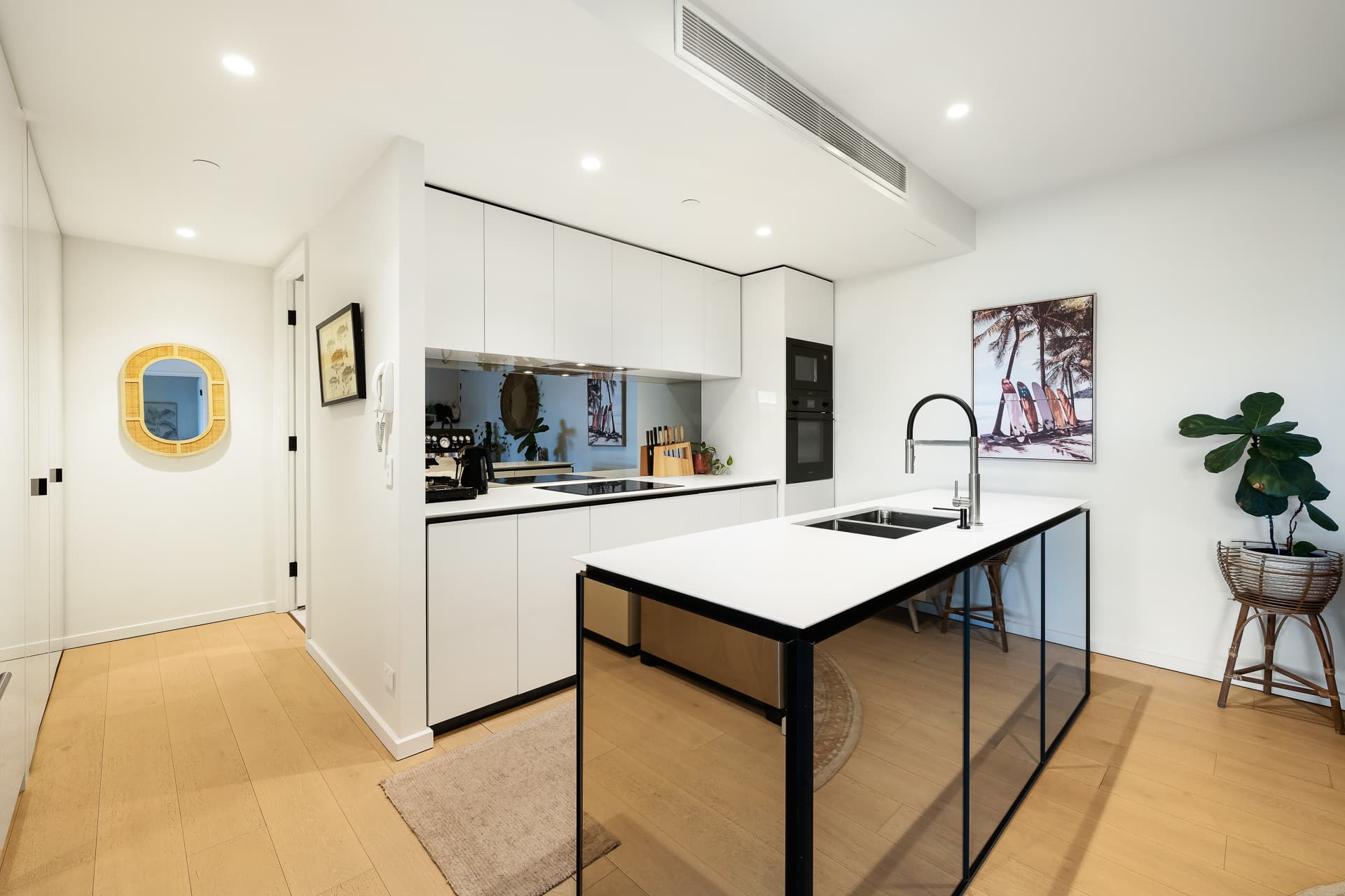 2102/1328 Gold Coast Highway, Palm Beach, QLD, 4221, Palm Beach - Thumbnail 8