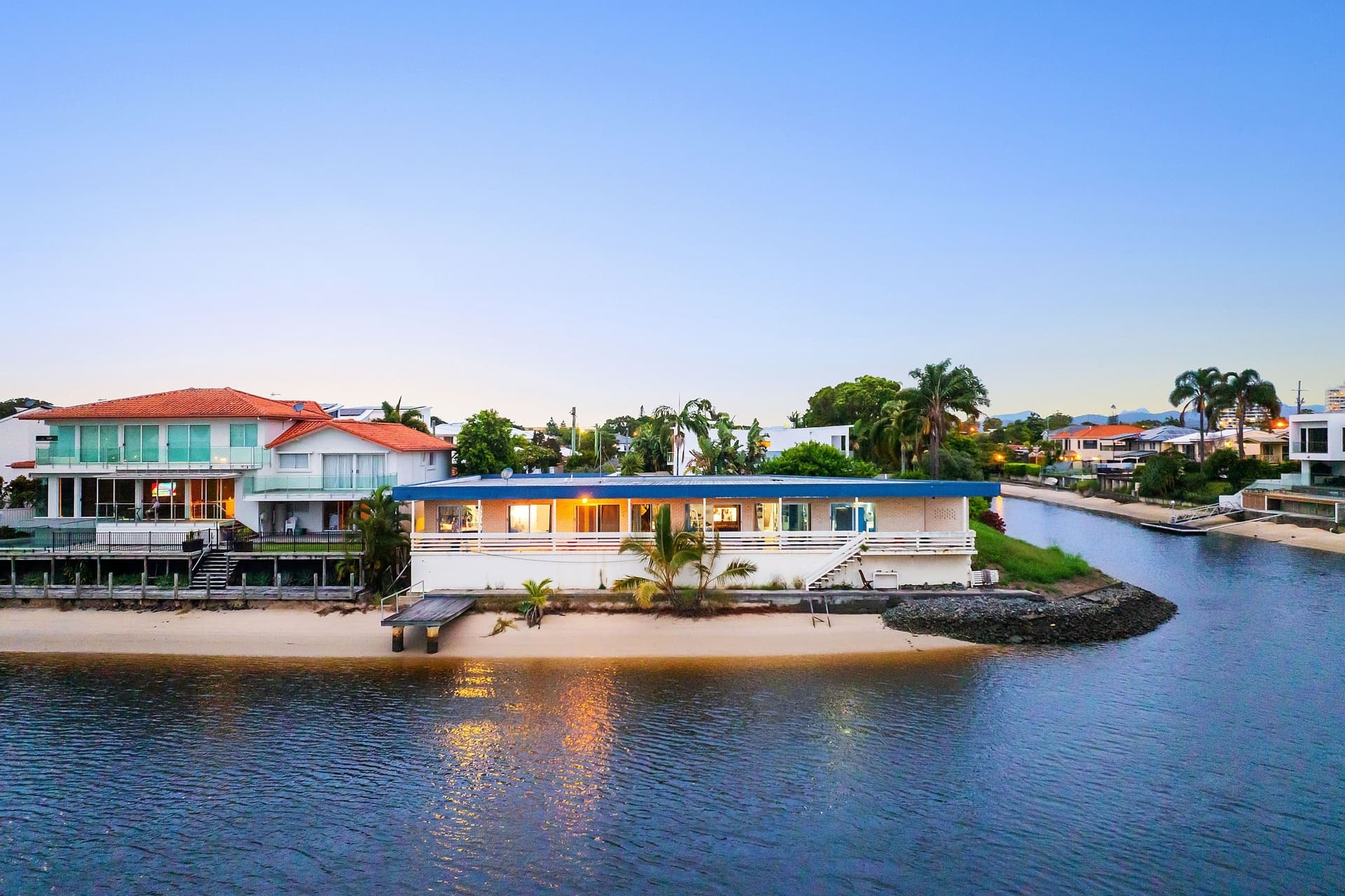 15 Lotus Key, Broadbeach Waters, QLD, 4218, Broadbeach Waters - Thumbnail 5