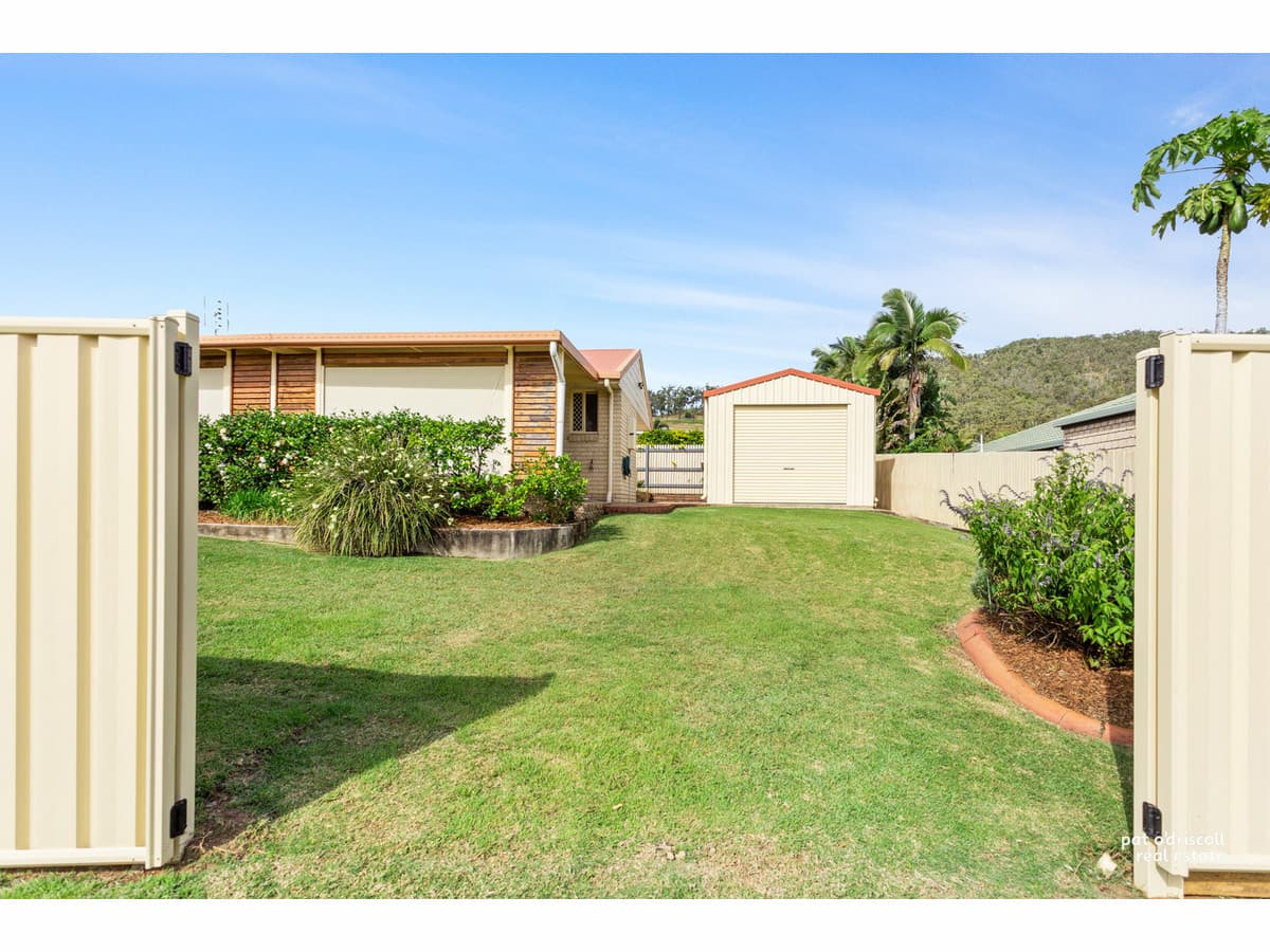327 Monaco Street, Broadbeach Waters, QLD, 4218, Broadbeach Waters - Thumbnail 3
