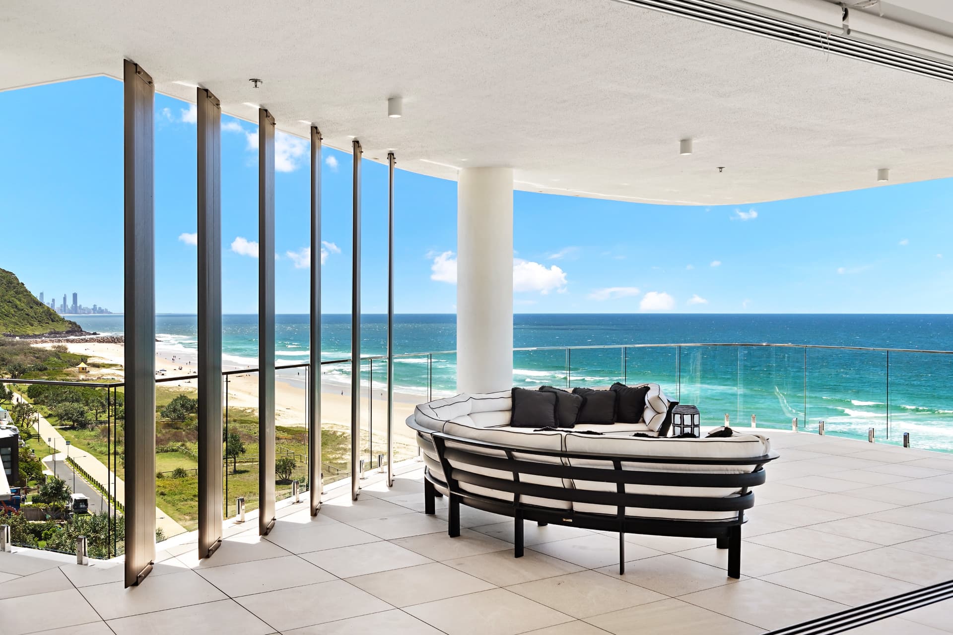 208/2C Twenty Seventh Avenue, Palm Beach, QLD, 4221, Palm Beach - Thumbnail 3