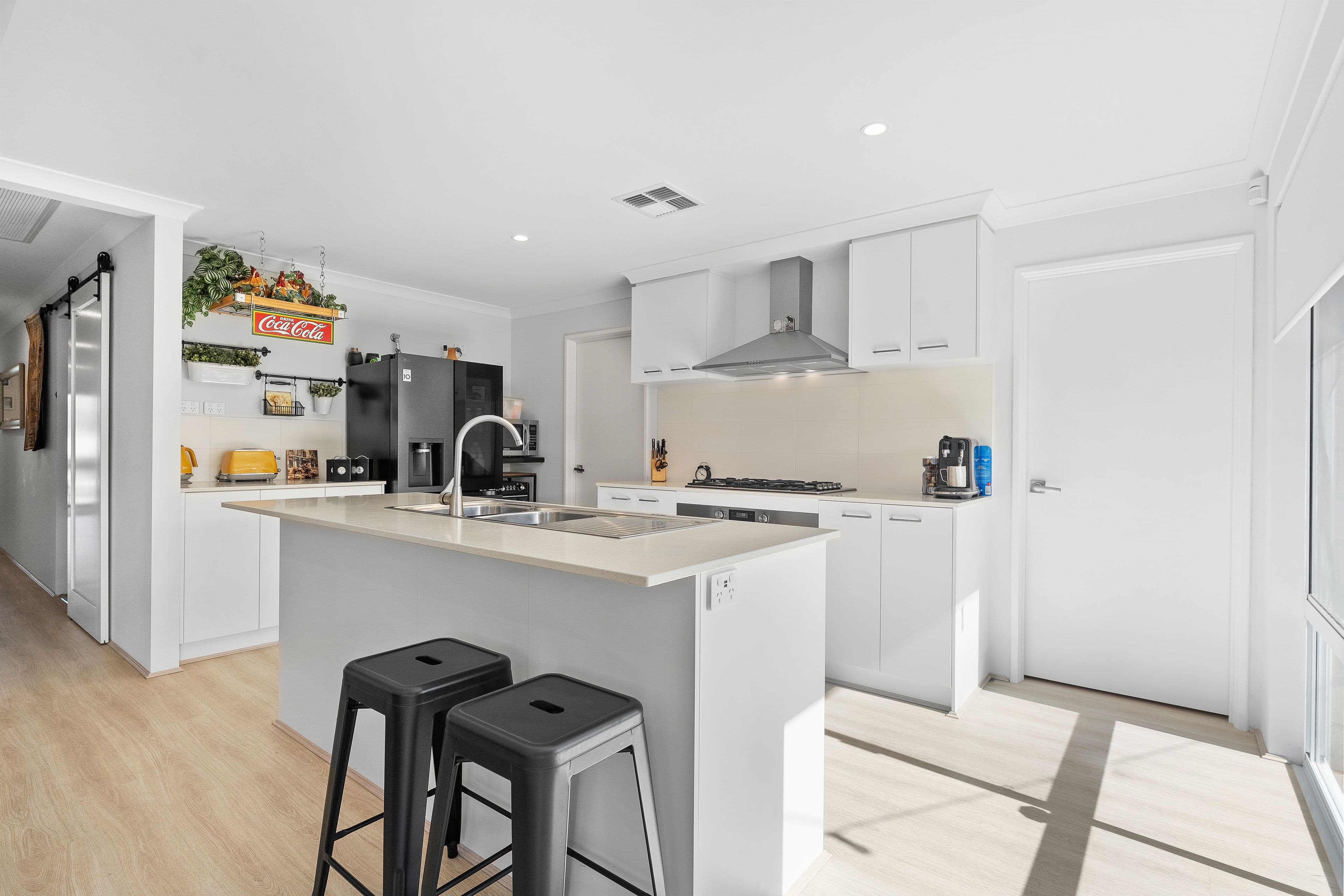 14 Towlers Drive, Golden Bay WA 6174, Golden Bay - Thumbnail 3