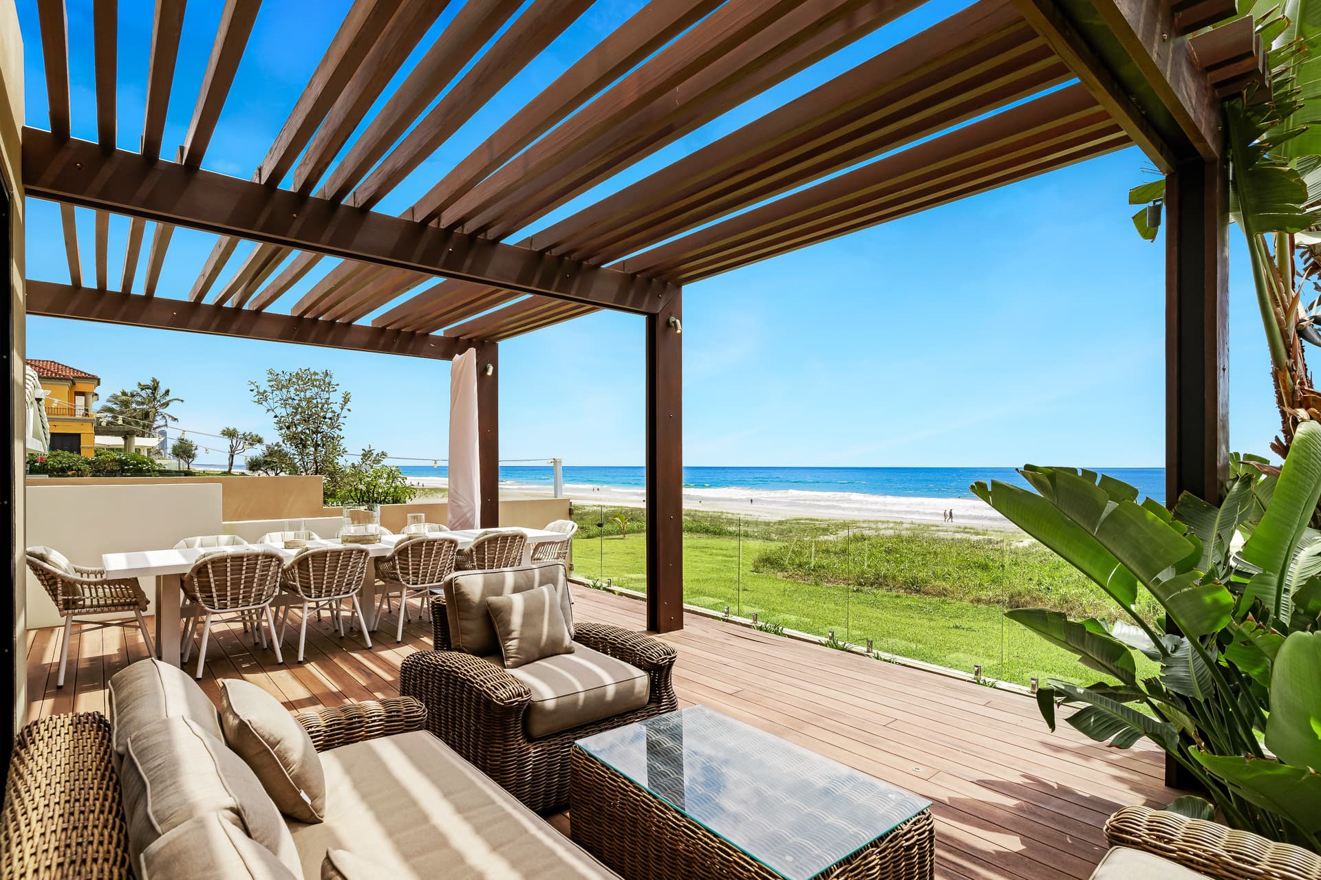 17 Hedges Avenue, Mermaid Beach, QLD, 4218, Mermaid Beach - Image 1