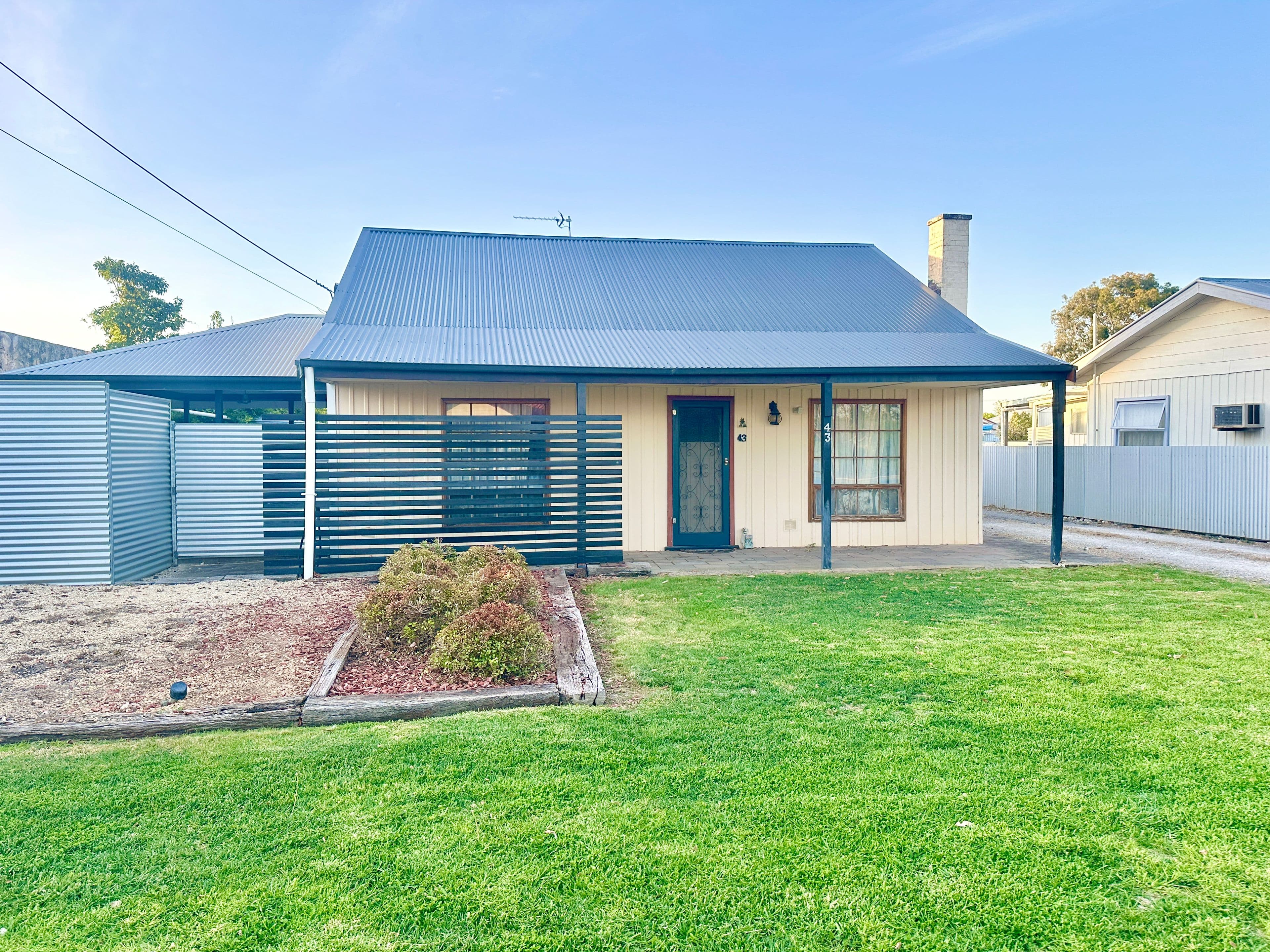 43 Dunn Street, Bordertown - Image 1
