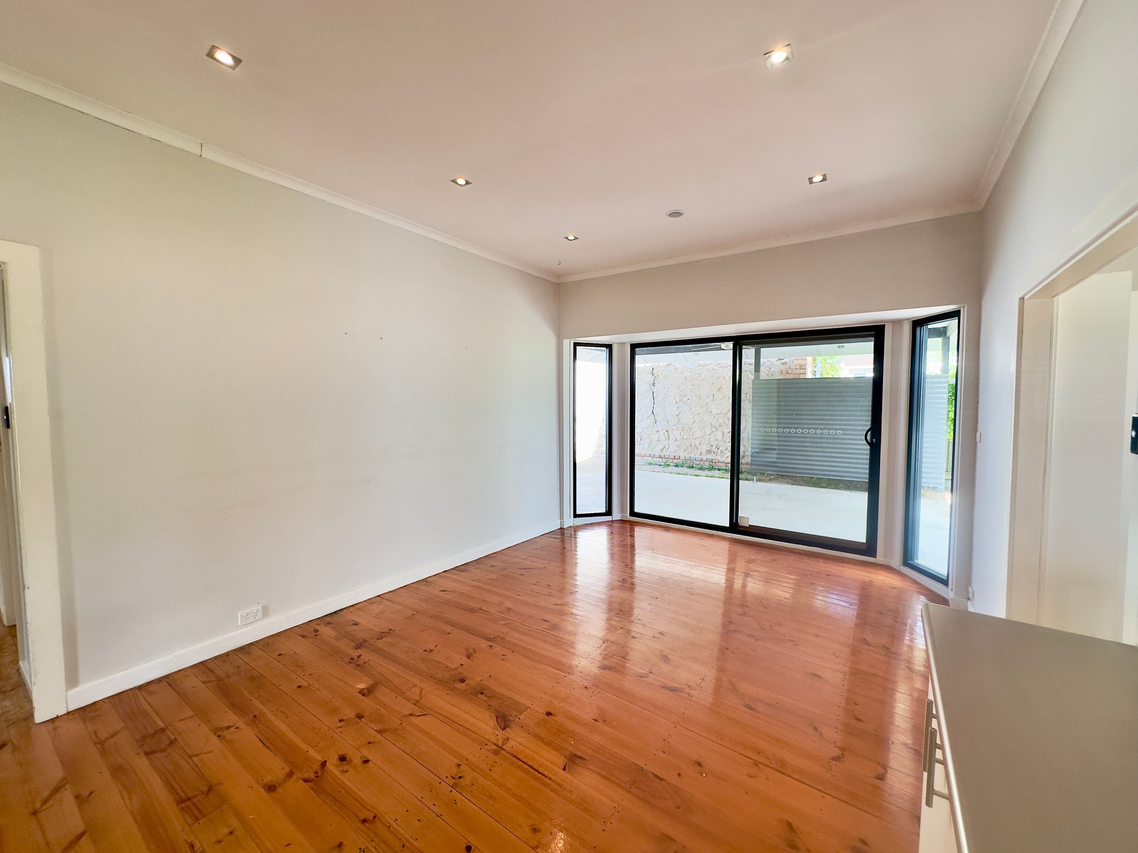43 Dunn Street, Bordertown - Thumbnail 4