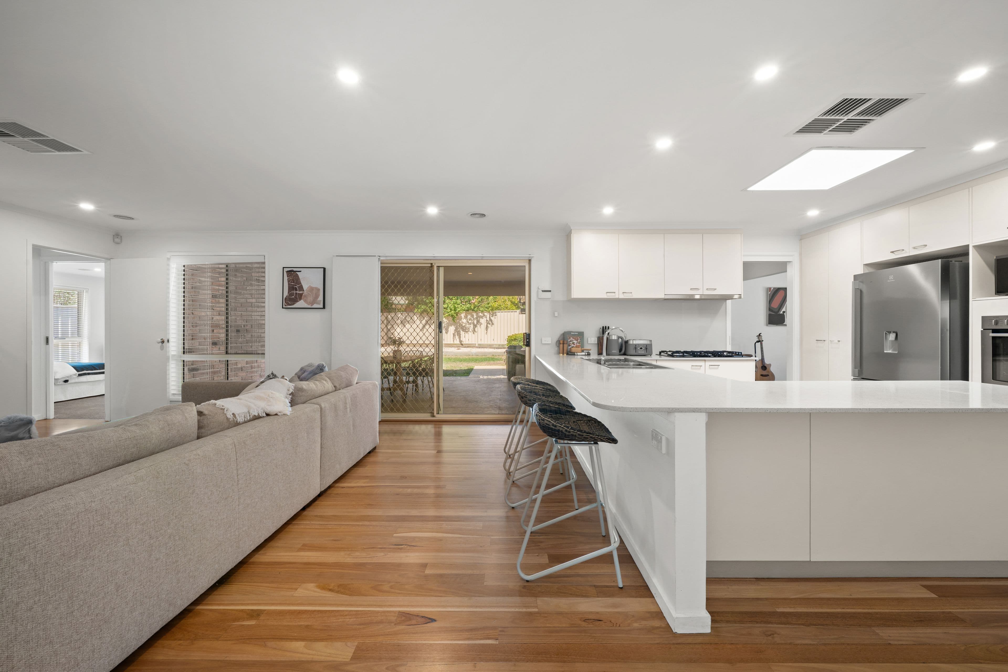 8 Hale Place, Palmerston ACT 2913, Palmerston - Thumbnail 3