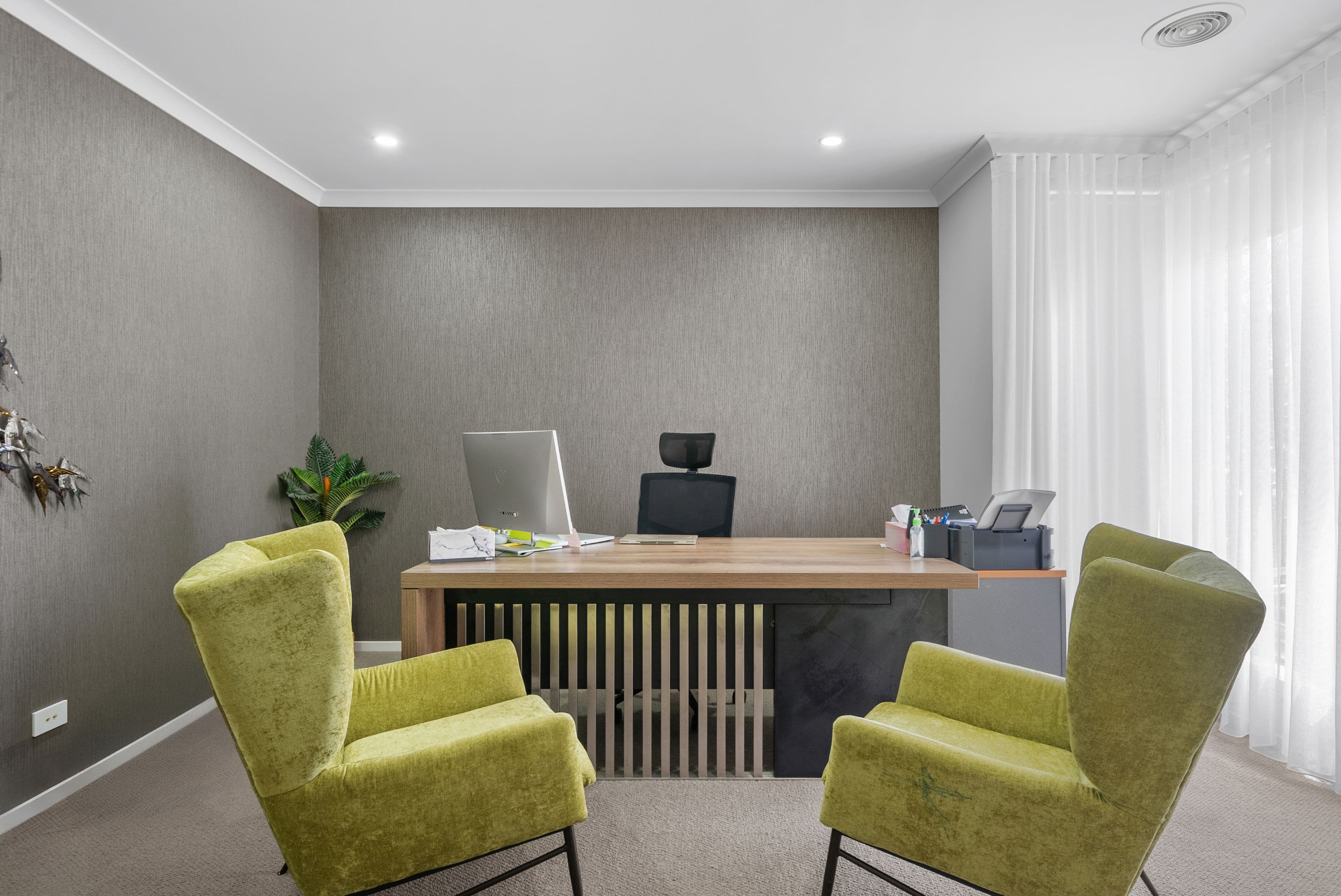 14 Whiteleaf Drive, Mickleham VIC 3064, Mickleham - Thumbnail 7
