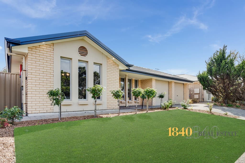 16 Wild Orchid Avenue, ALDINGA BEACH  SA  5173, Aldinga Beach - Thumbnail 3