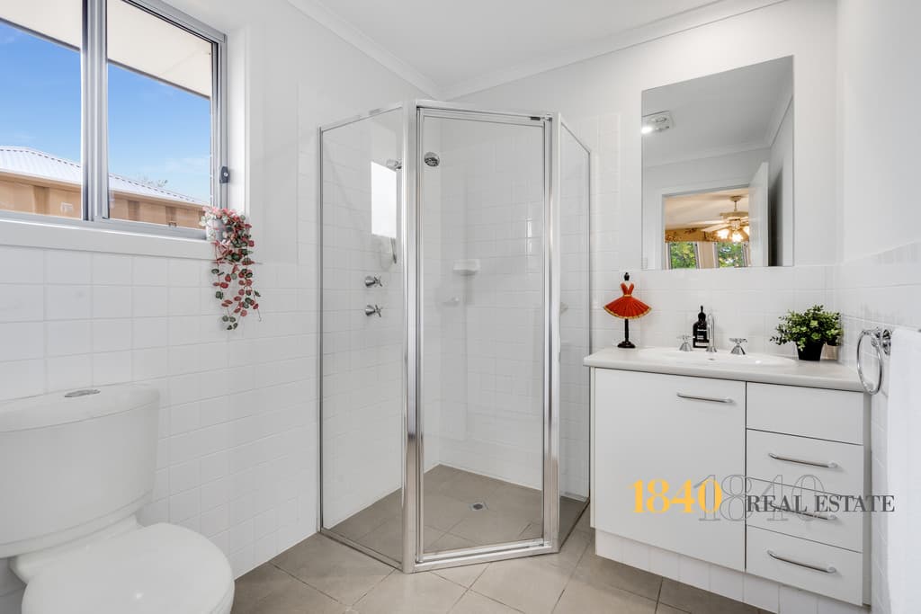16 Wild Orchid Avenue, ALDINGA BEACH  SA  5173, Aldinga Beach - Thumbnail 7