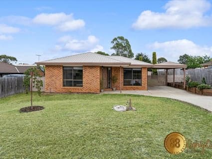 38 Underbank Boulevard, Bacchus Marsh, VIC, 3340, Bacchus Marsh - Thumbnail 2