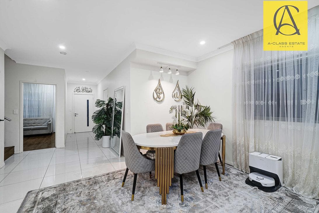 40 Bowaga Circuit, VILLAWOOD NSW 2163, Villawood - Thumbnail 5