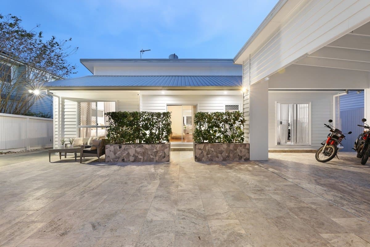 64 Tabilban Street, Burleigh Heads QLD 4220, Burleigh Heads Property Image - Thumbnail 2