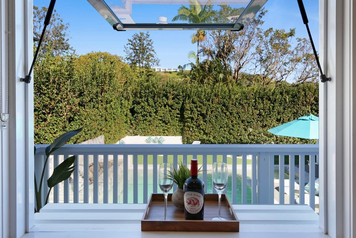 64 Tabilban Street, Burleigh Heads QLD 4220, Burleigh Heads Property Image - Thumbnail 4