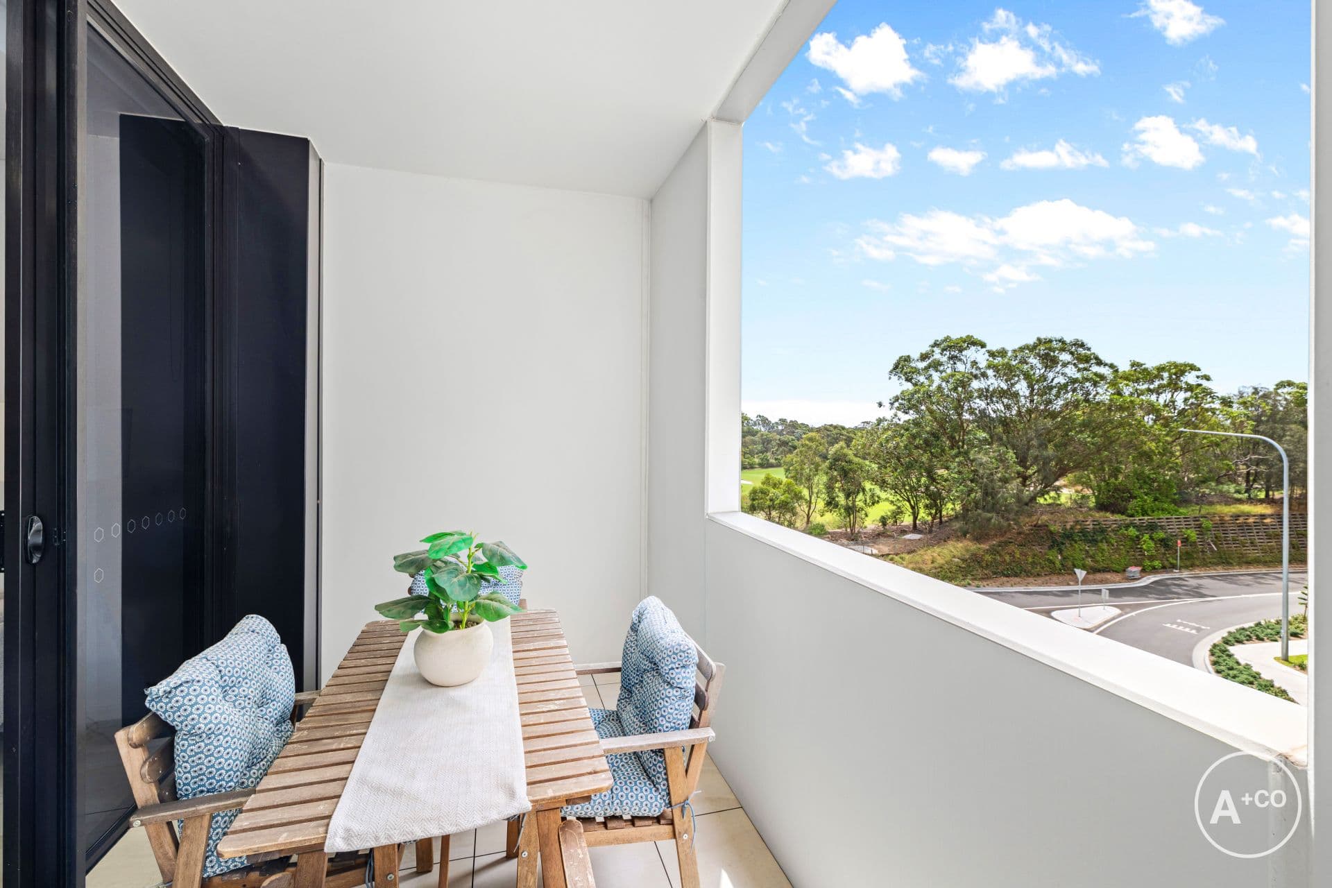 327/126 Banks Avenue, Eastgardens, Eastgardens - Thumbnail 4