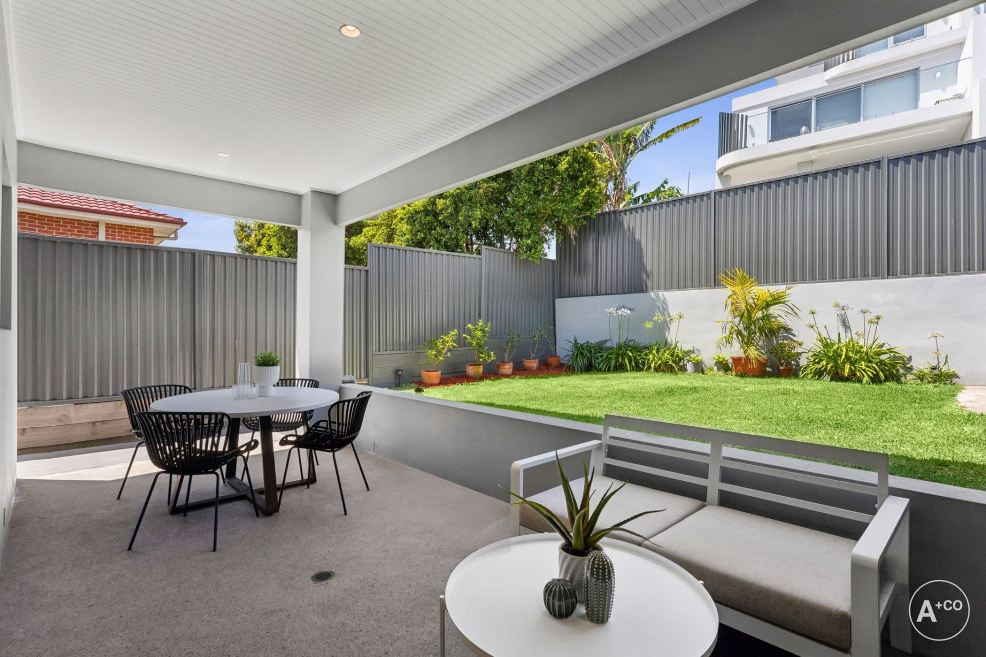 17 Hastings Avenue, Chifley, Chifley - Image 1