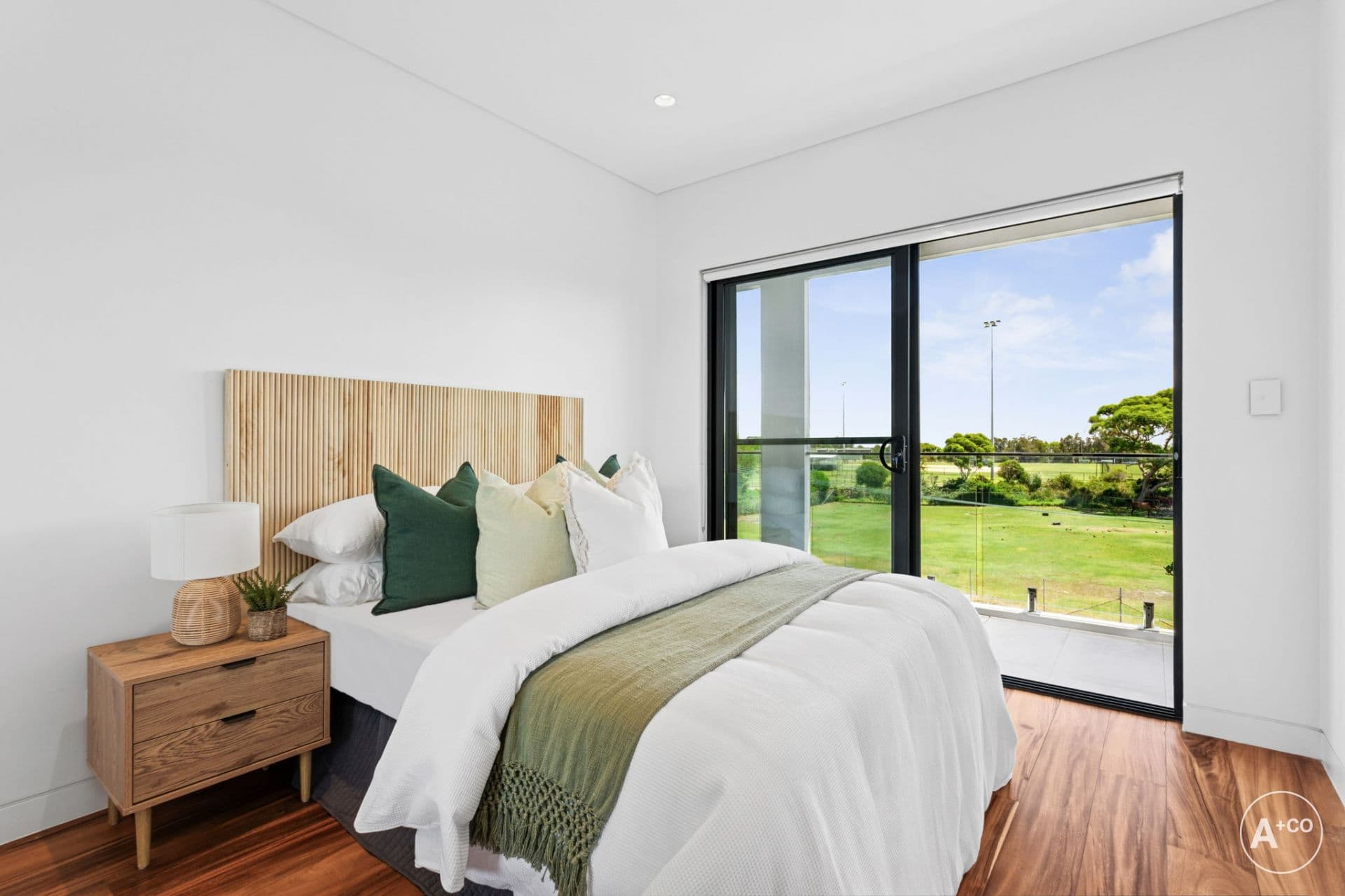 17 Hastings Avenue, Chifley, Chifley - Thumbnail 7