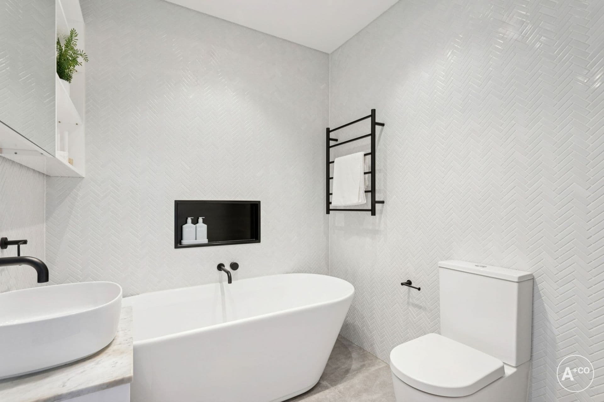 17 Hastings Avenue, Chifley, Chifley - Thumbnail 8