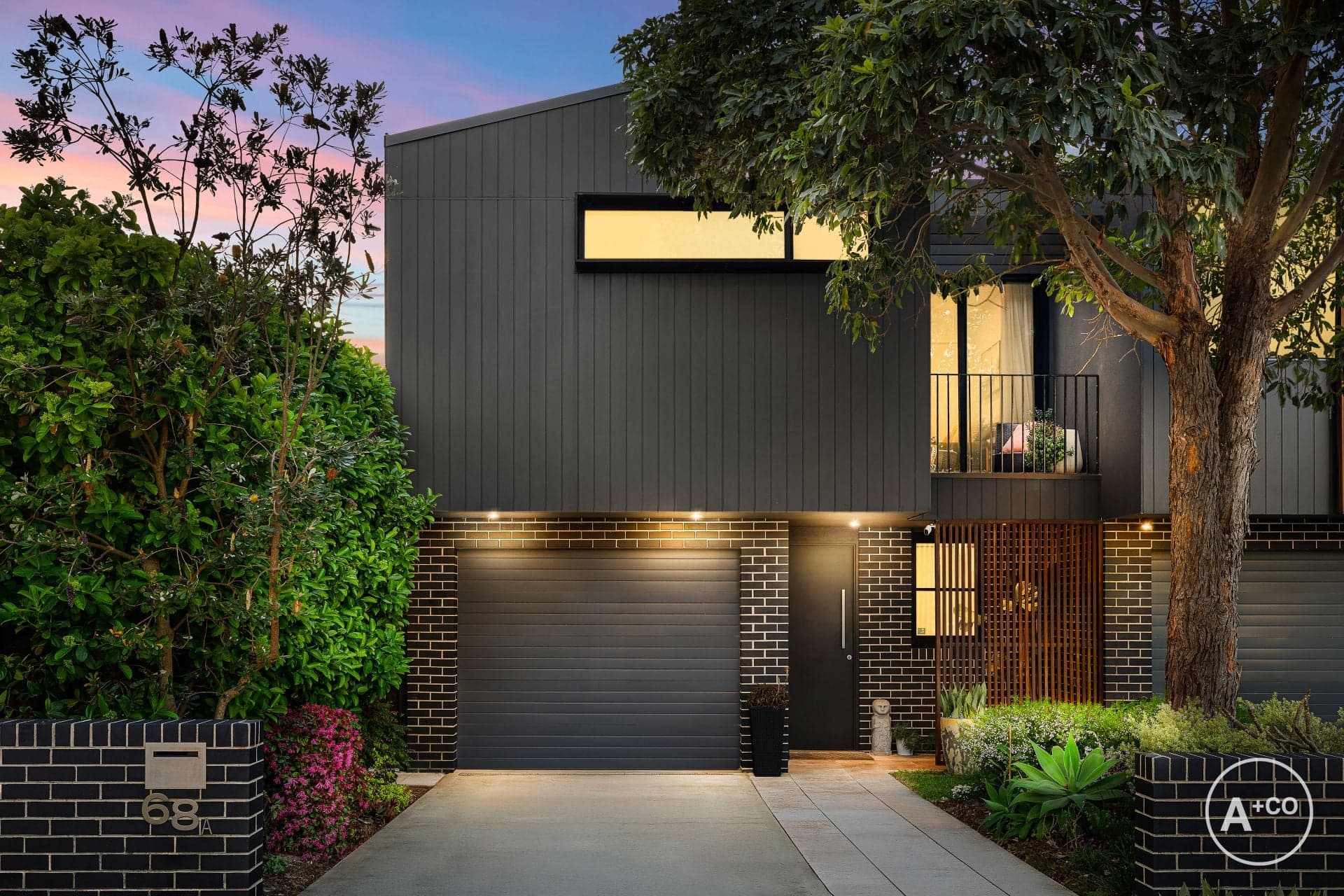 68A Macquarie Street, Chifley, Chifley - Thumbnail 2