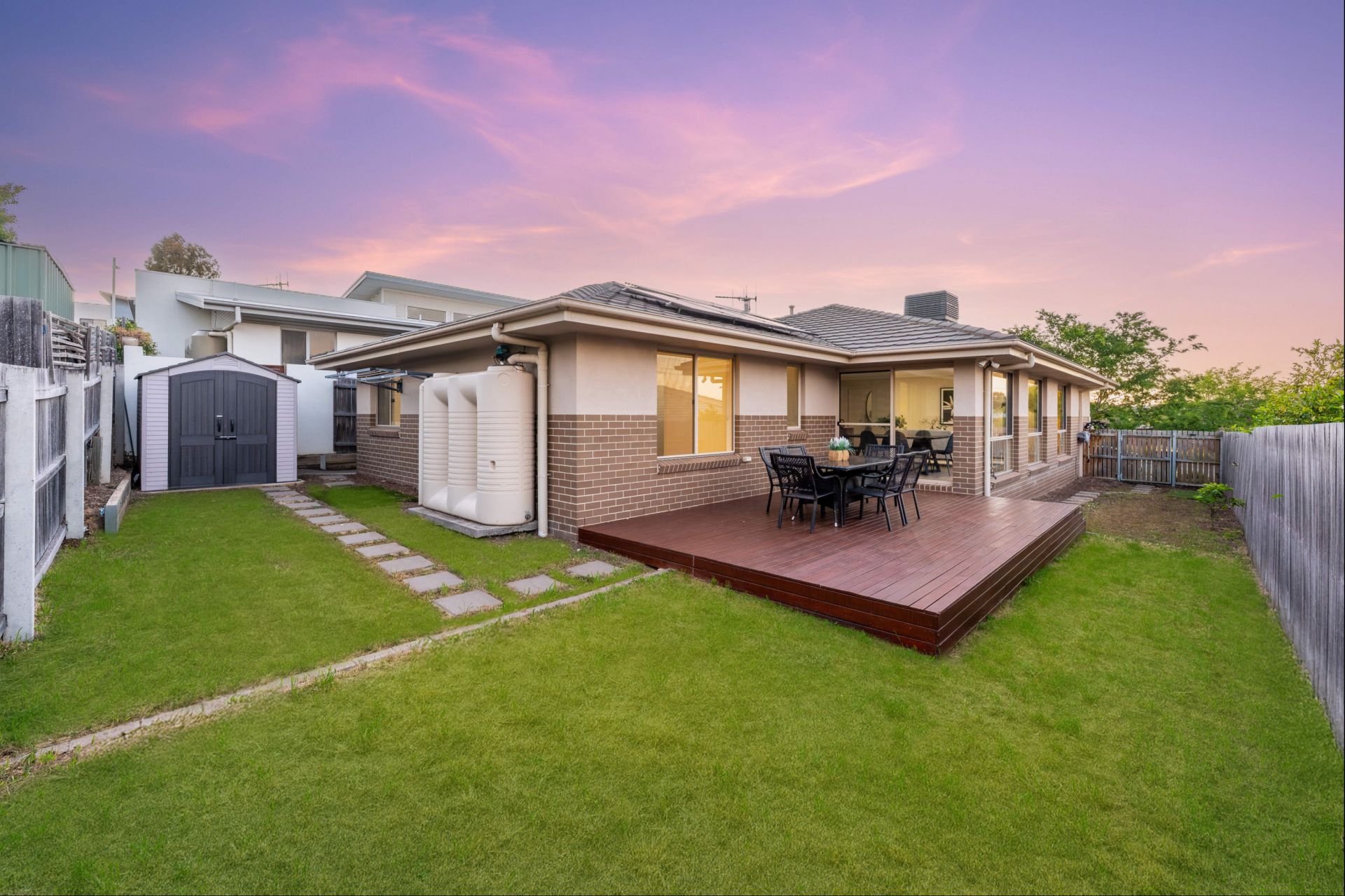 4 Drooka Crescent Crace ACT, Crace - Image 1