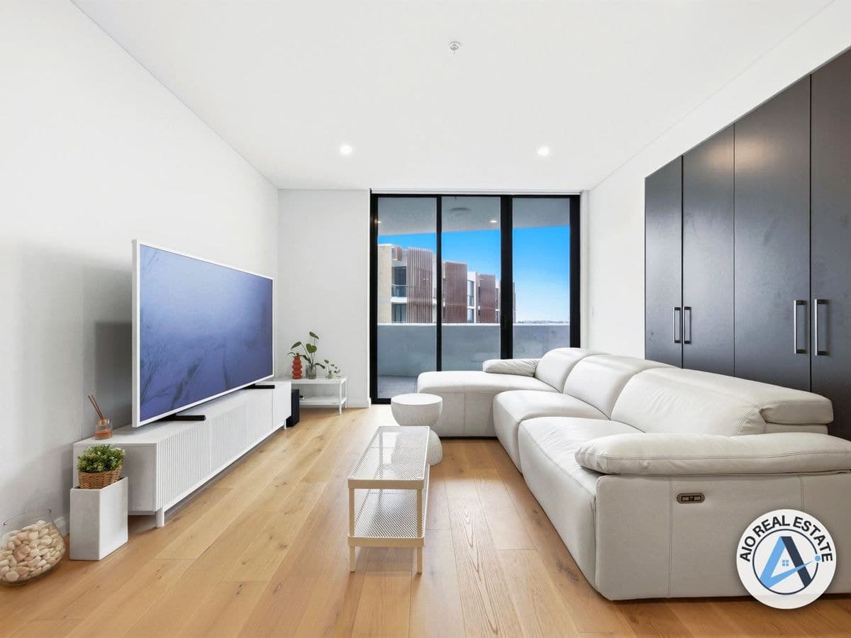 820 / 32 Civic Way, Rouse Hill, Rouse Hill - Thumbnail 4