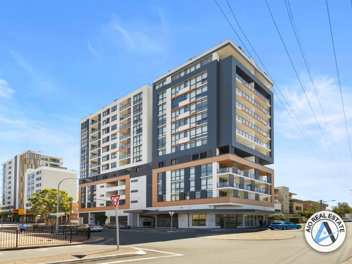 105 / 172 South Parade, Auburn, Auburn - Image 1