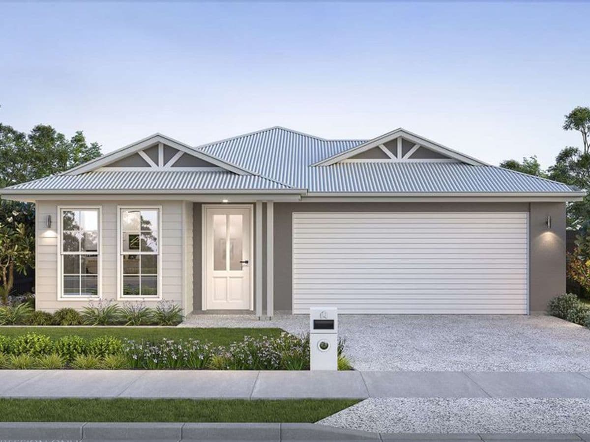 Beachmere, Beachmere - Image 1