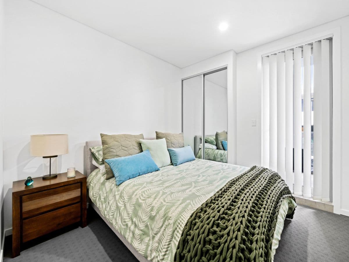 1803/1 Ascot Vale Road, Waitara - Thumbnail 2