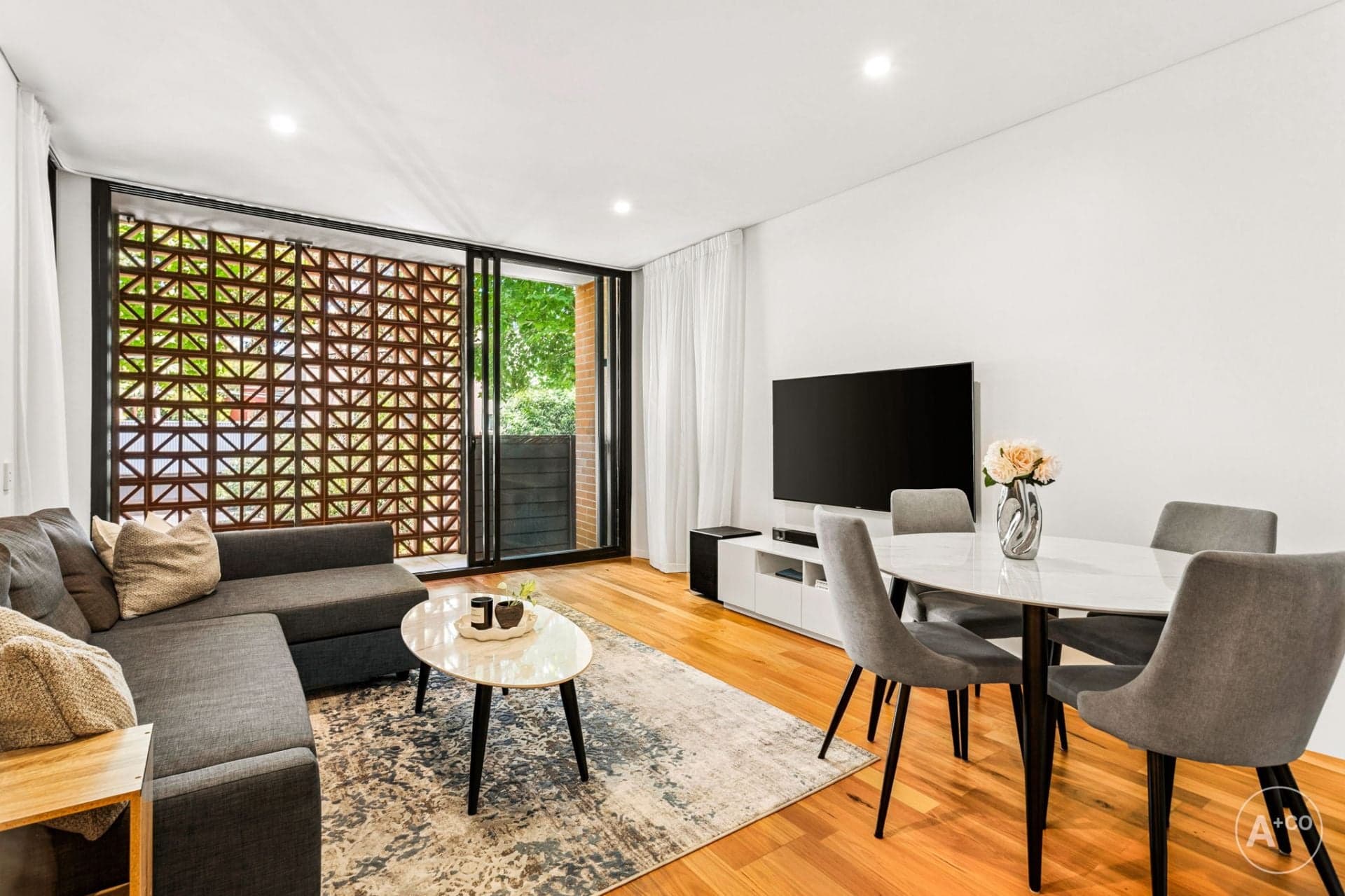 201/2 Mitchell Road, Alexandria, Alexandria - Thumbnail 2