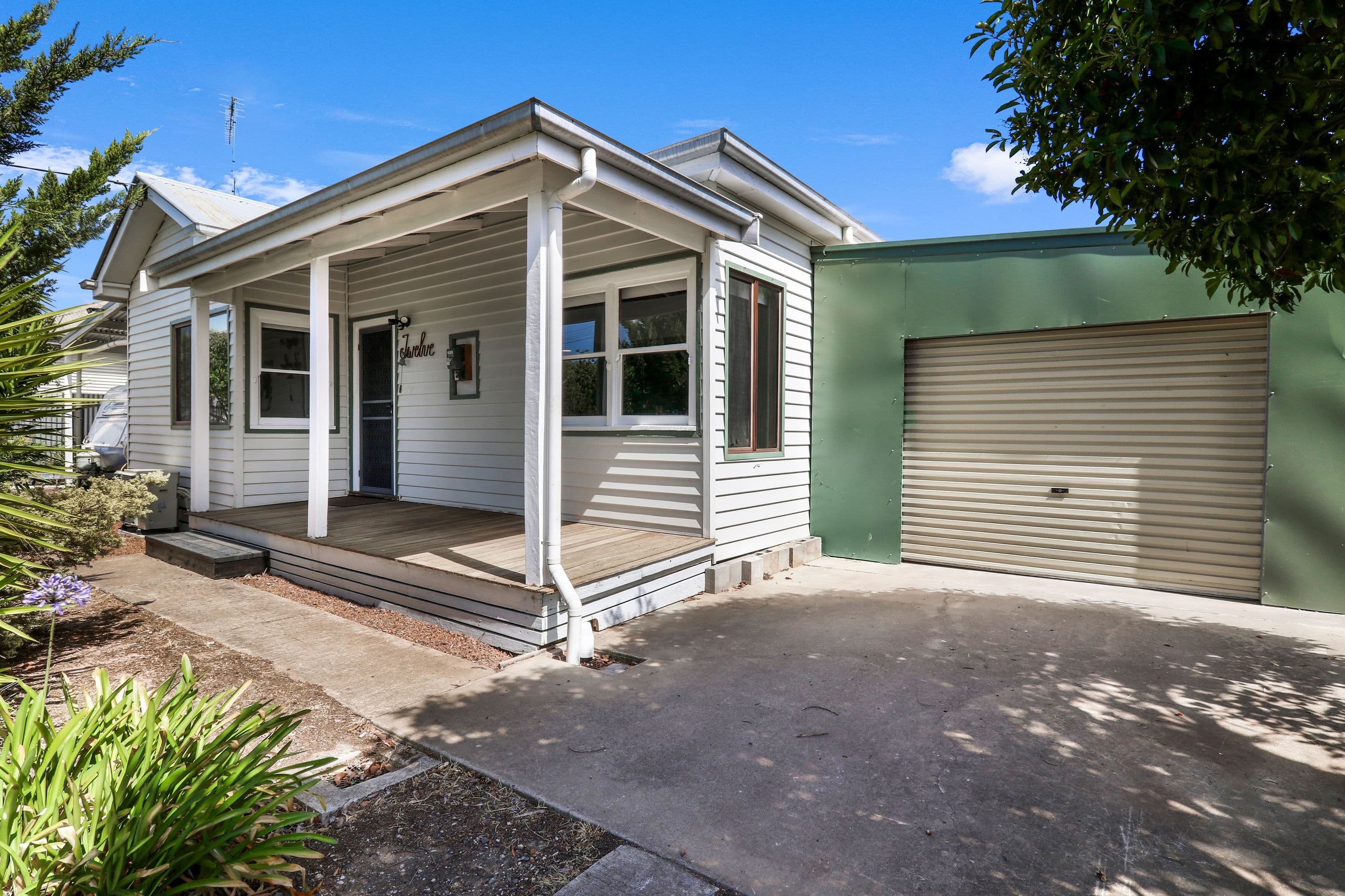 12 Tena Avenue, Horsham VIC 3400, Horsham - Image 1