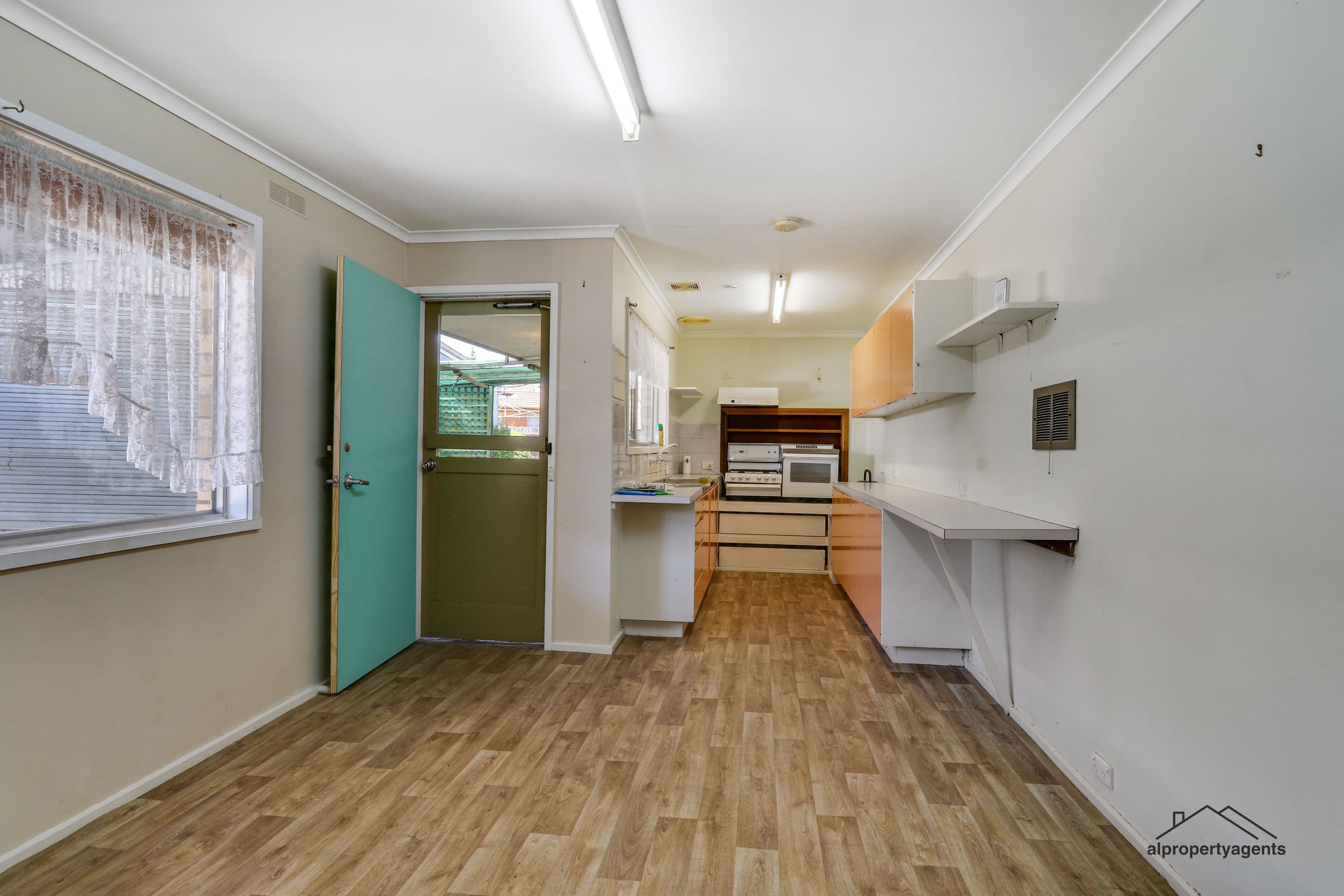 7 Forsyth Avenue, Horsham VIC 3400, Horsham - Thumbnail 3