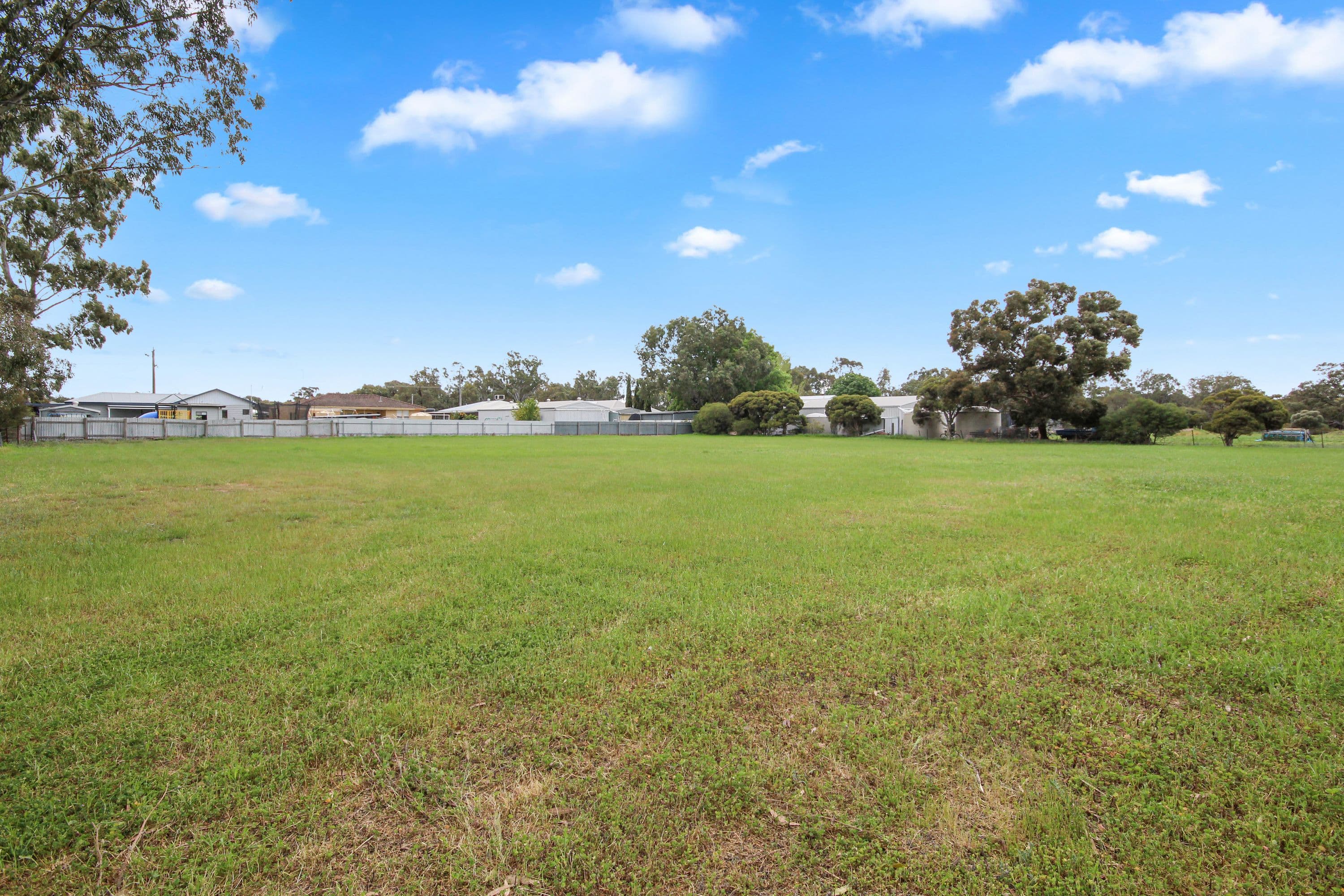 9 Walnut Avenue, Horsham VIC 3400, Horsham - Image 1