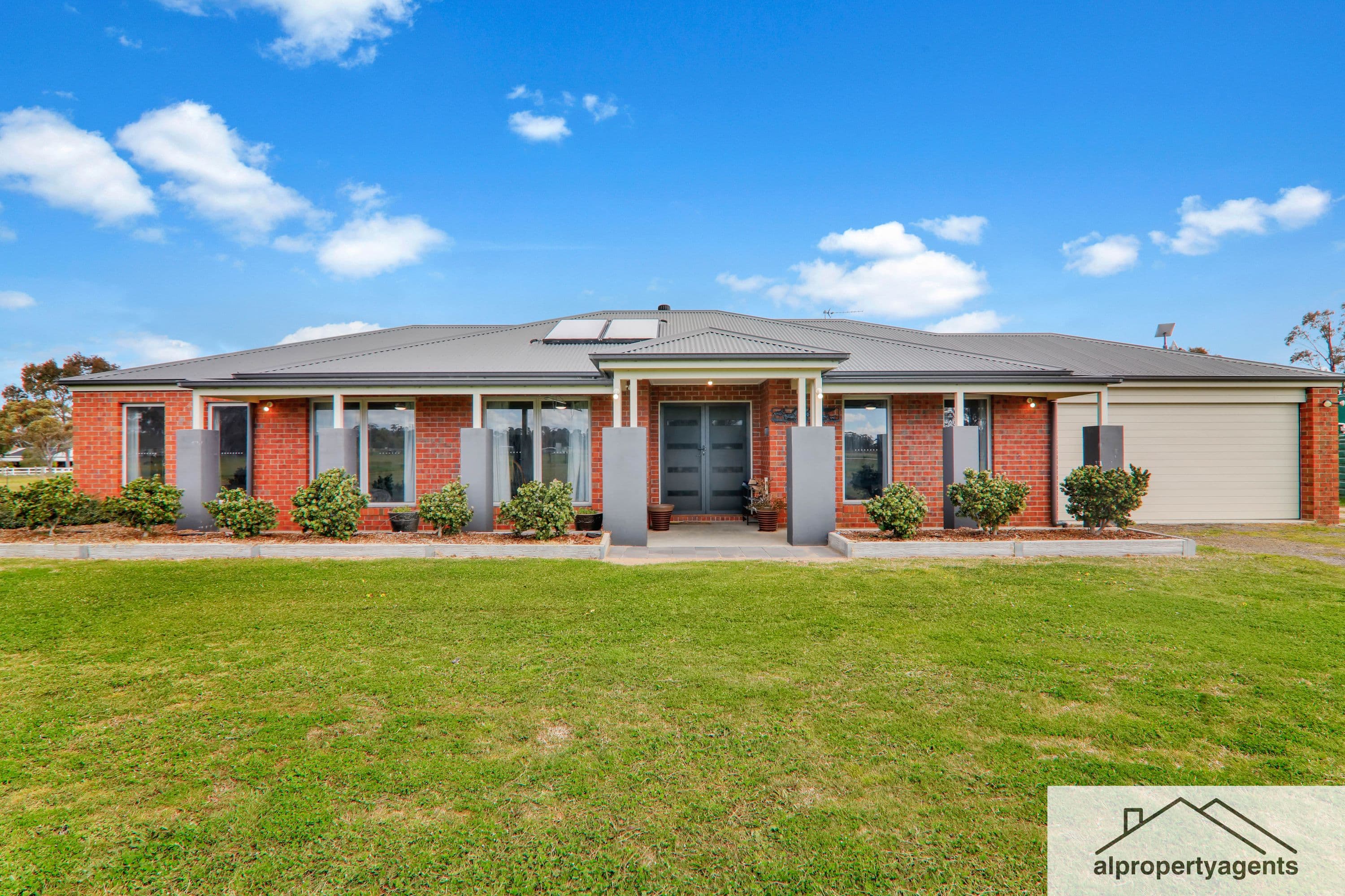 267 Lanes Avenue, Quantong VIC 3401, Quantong - Image 1