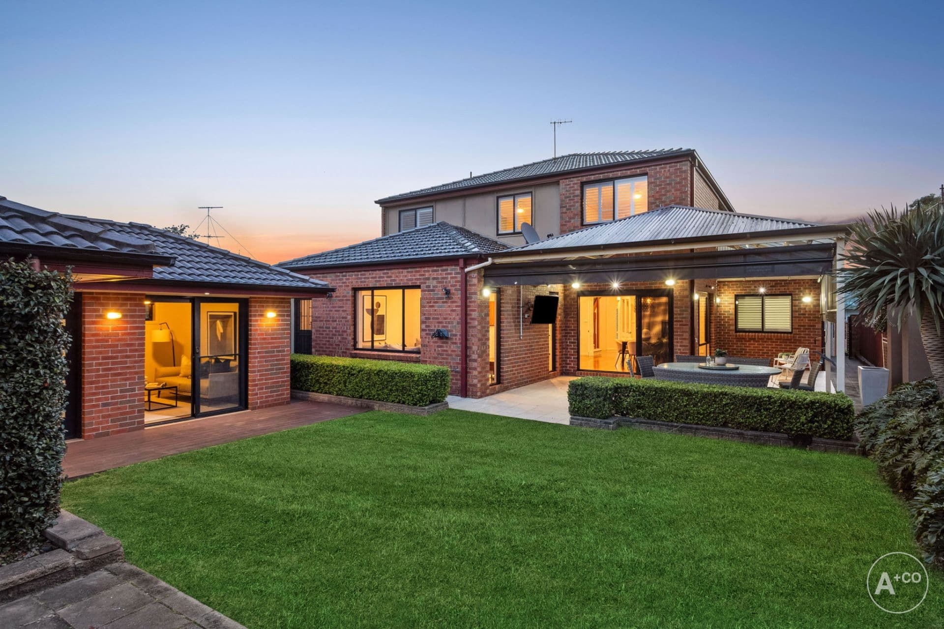 71 Mawson Parade, Chifley, Chifley - Thumbnail 5