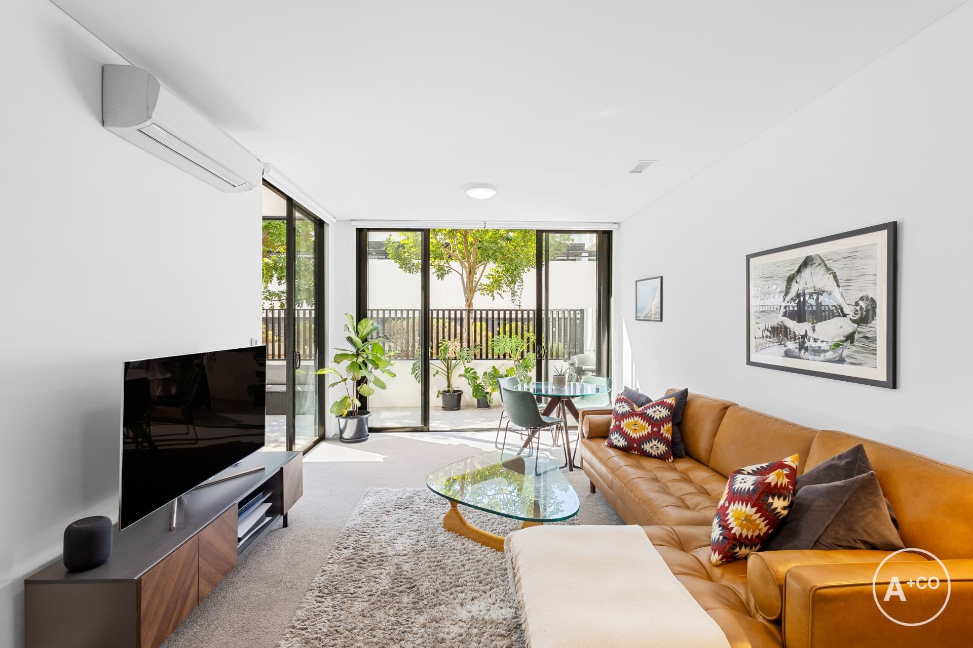 2010/53 Wilson Street, Botany, Botany - Thumbnail 2