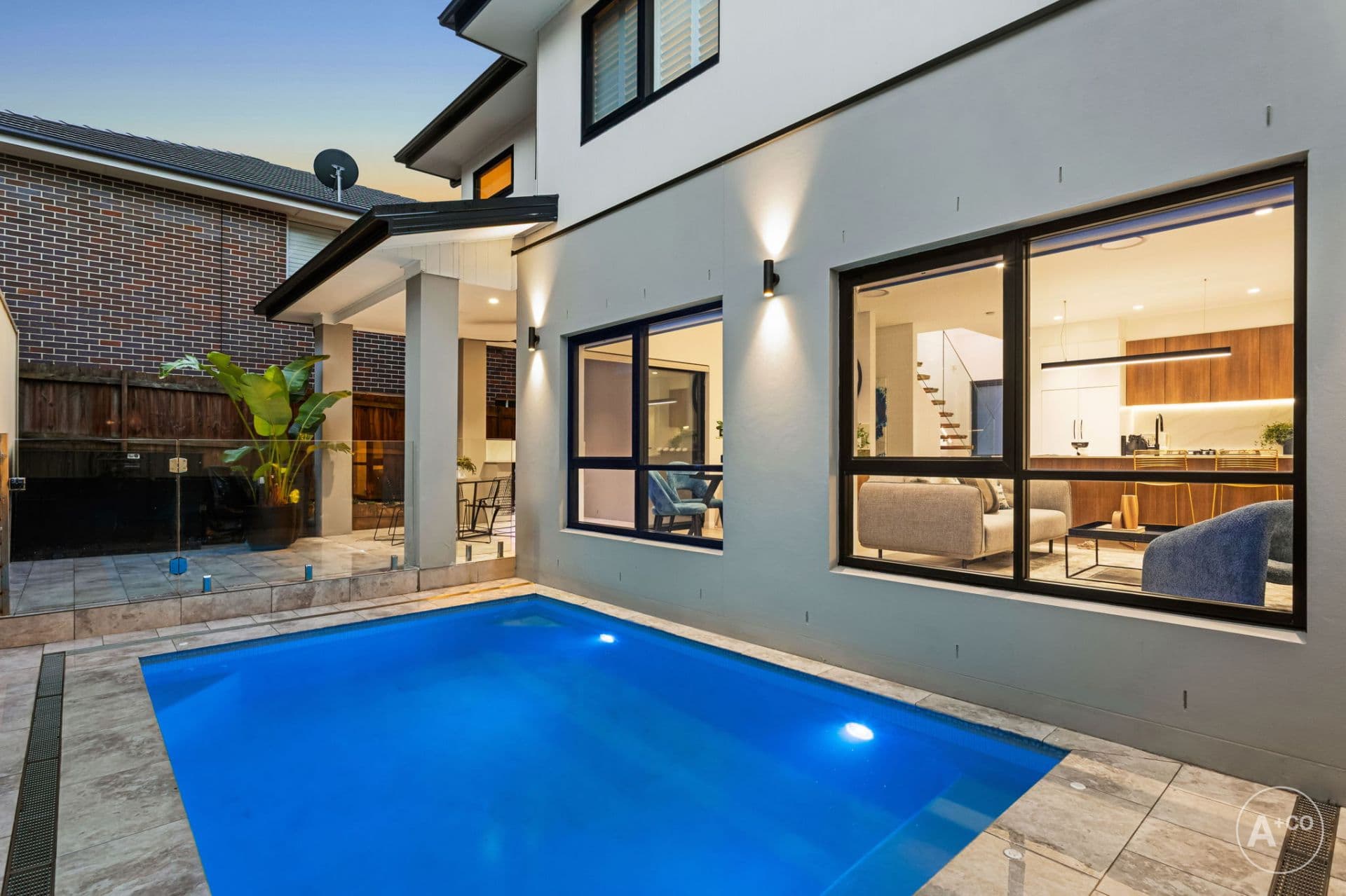 16 Livingstone Avenue, Botany, Botany - Thumbnail 3