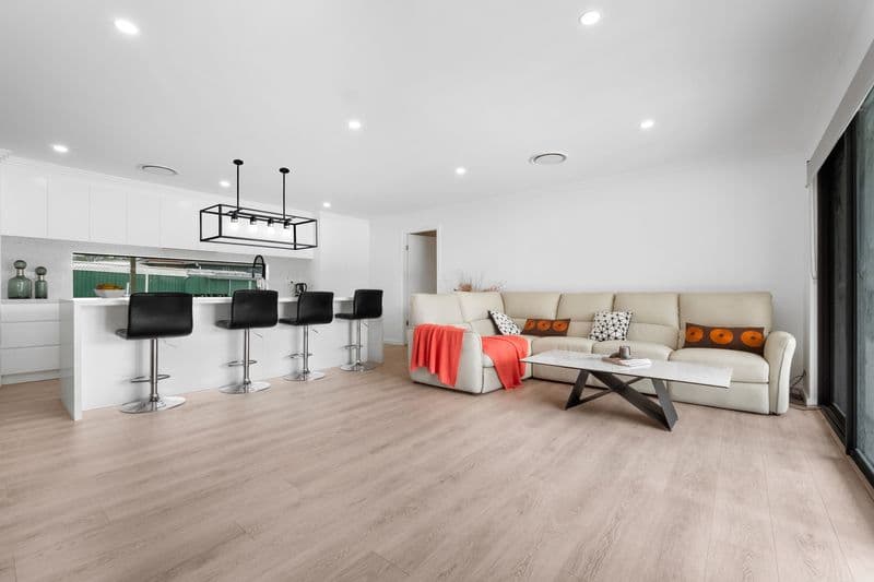 15 Burragorang Road, Ruse, Ruse - Thumbnail 3