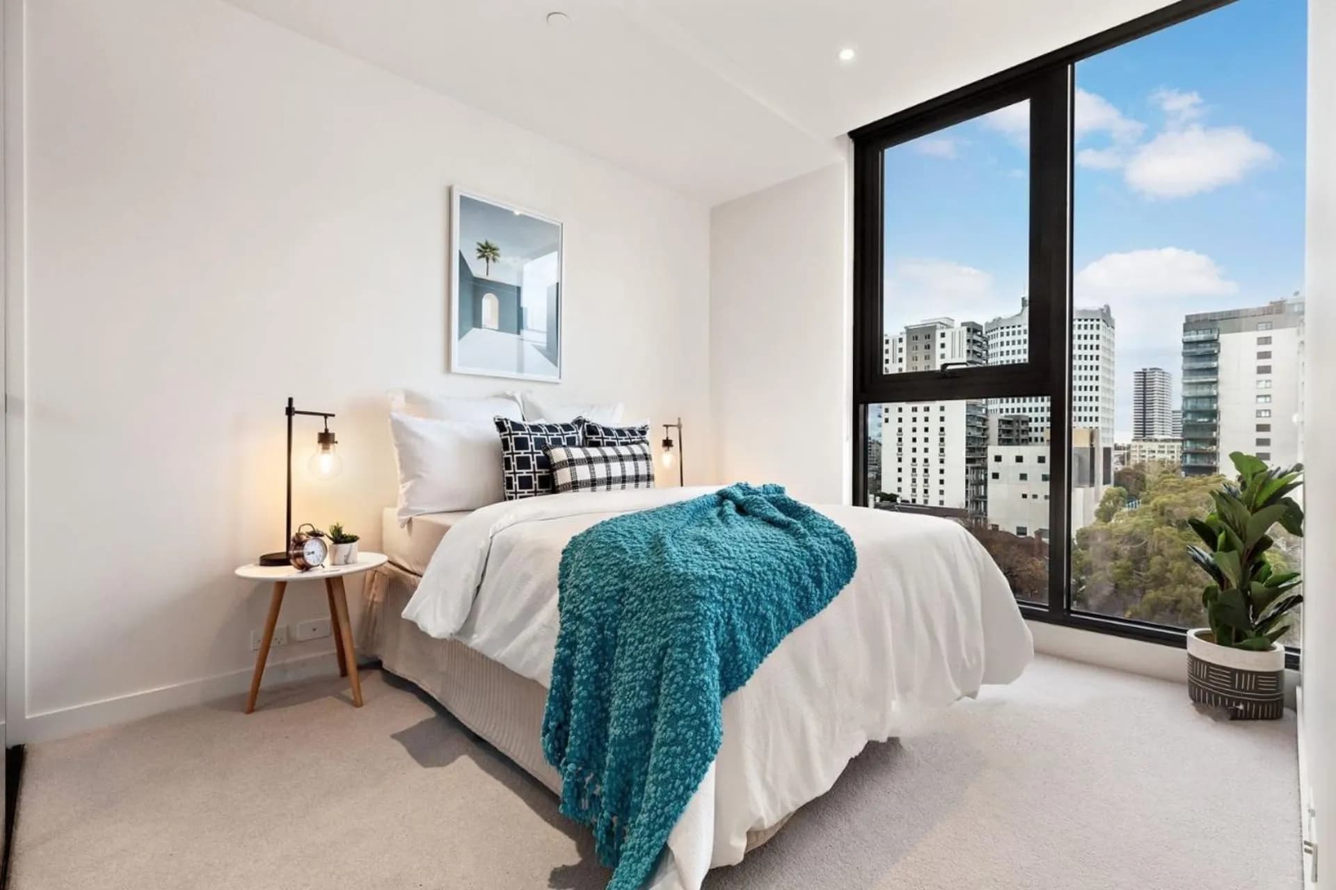 906/77 Queens Road, Melbourne - Thumbnail 3