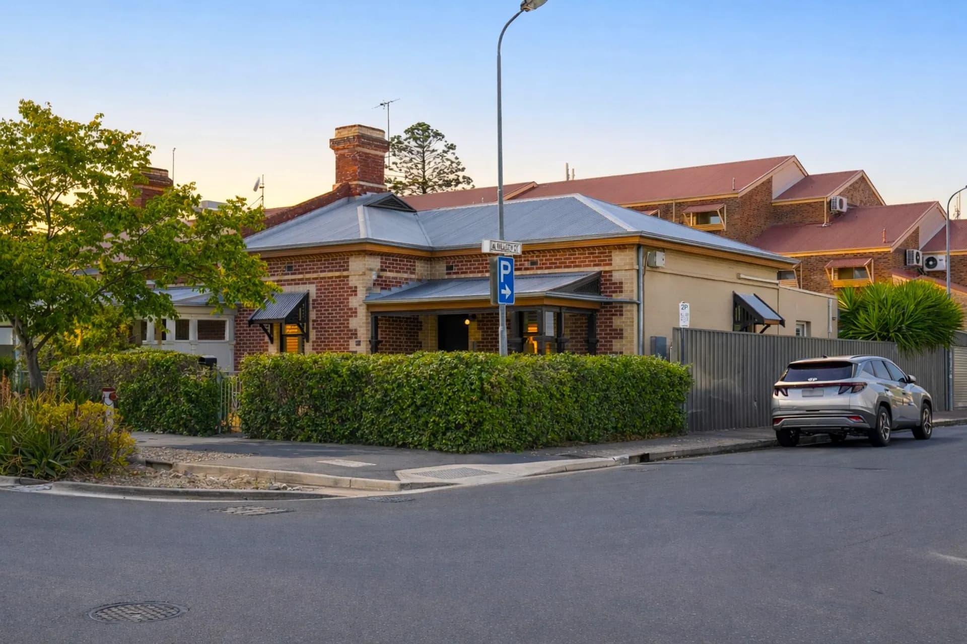 239 Gilbert Street, Adelaide - Thumbnail 2