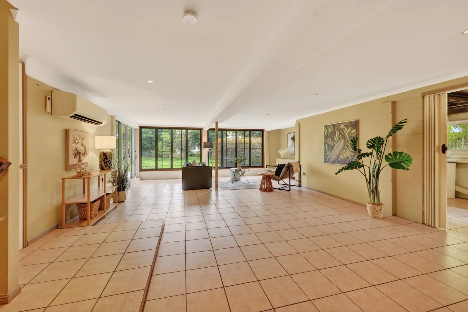 10 Camira Avenue, Cranbrook - Thumbnail 3