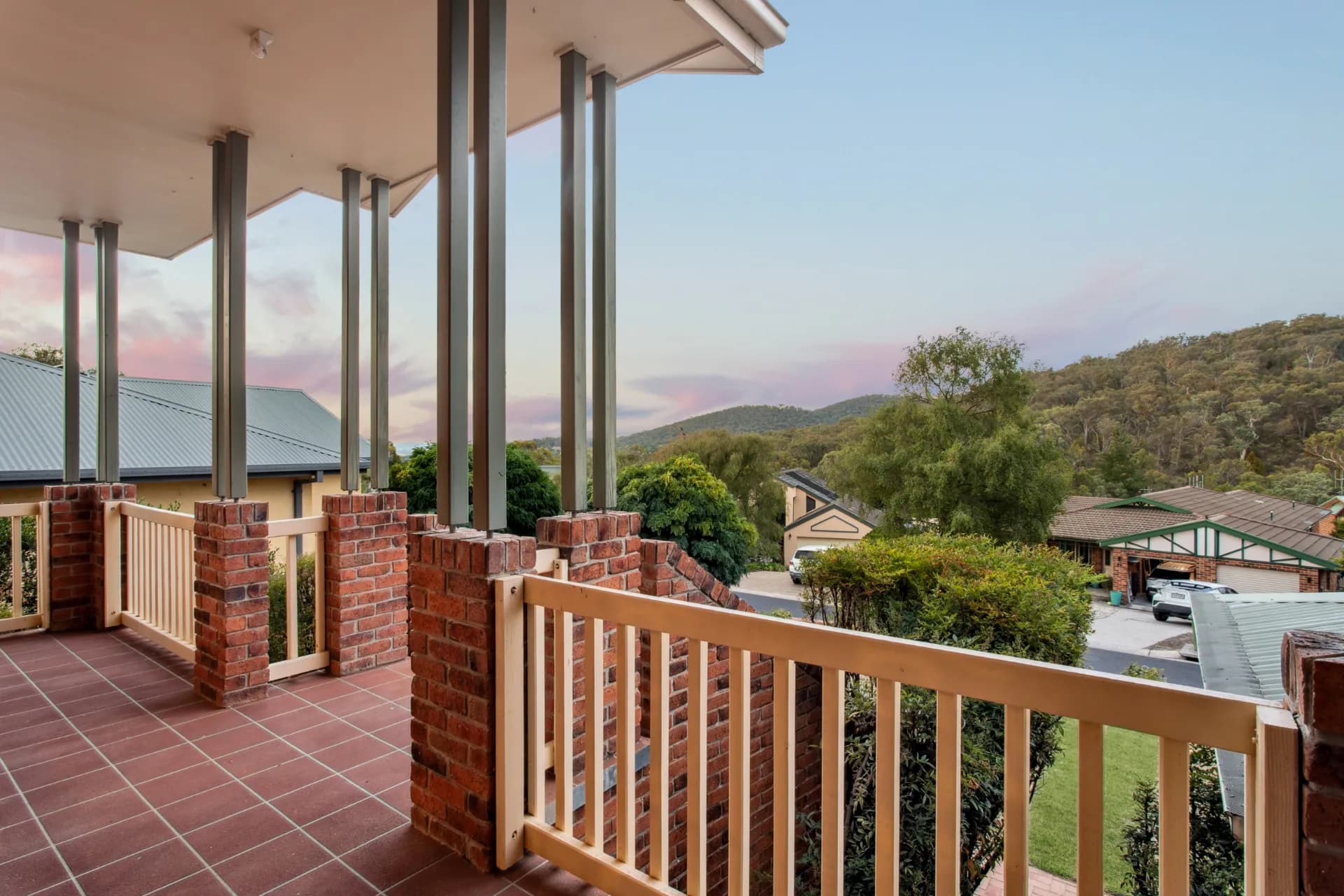 5 Wentworth Court, Jerrabomberra - Thumbnail 2