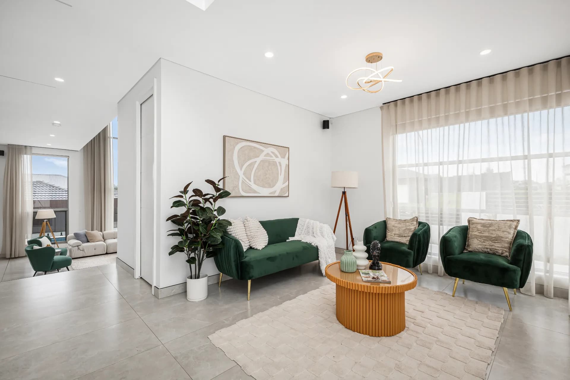 97 Mustang Avenue, Box Hill - Thumbnail 2