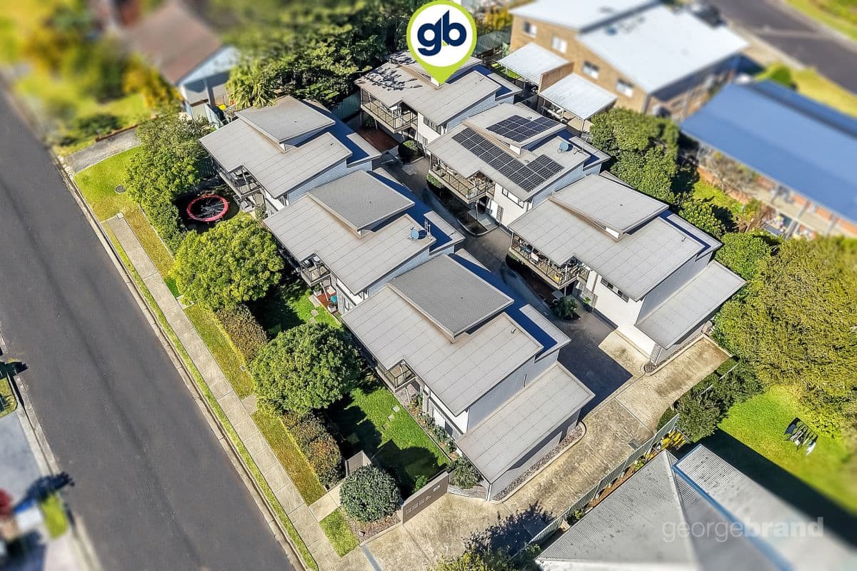 6/5-7 Lorikeet Street, Terrigal, NSW, Terrigal - Thumbnail 2