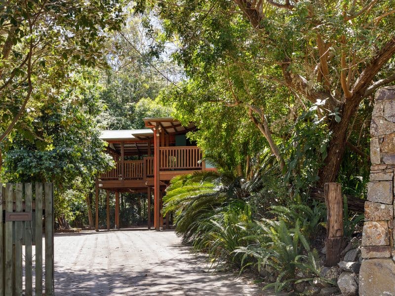 115/8 Studio Drive, Pullenvale - Thumbnail 2
