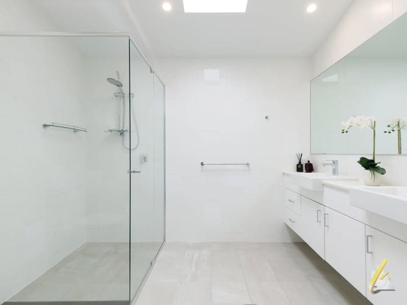 100/35 Kersley Road, Kenmore - Thumbnail 7