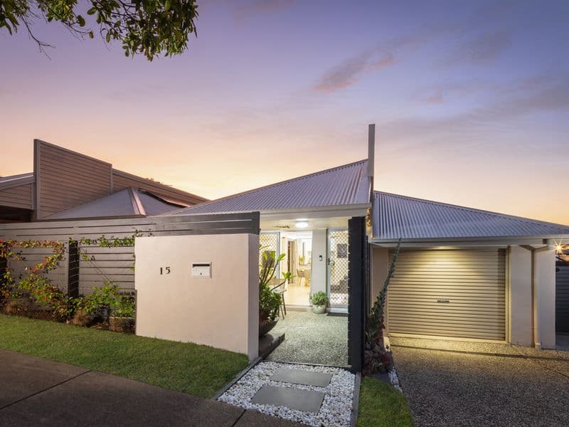 15 Esperance Crescent, Springfield Lakes - Image 1